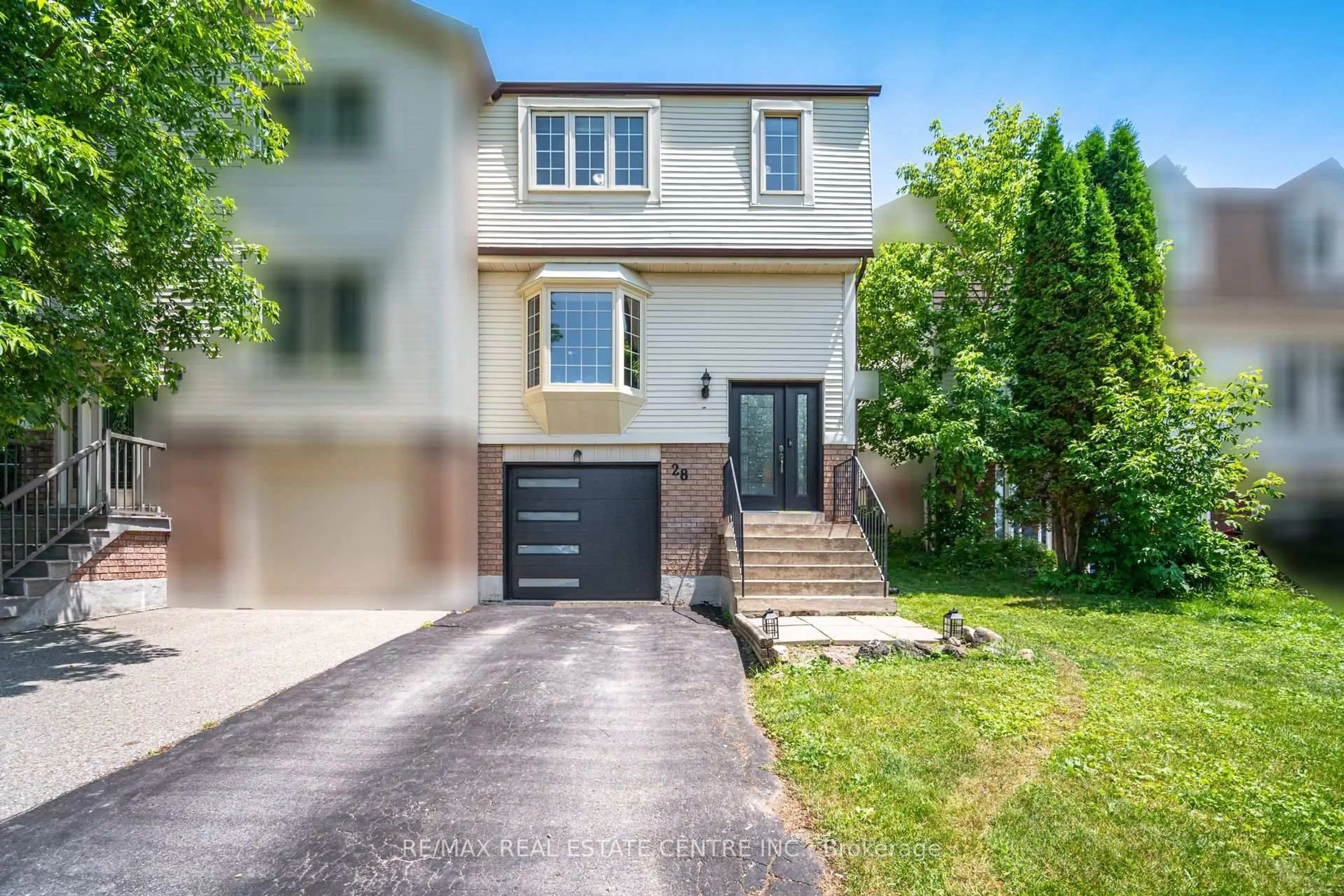 Unknown for 28 Lakeview Crt, Orangeville Ontario L9W 4P2
