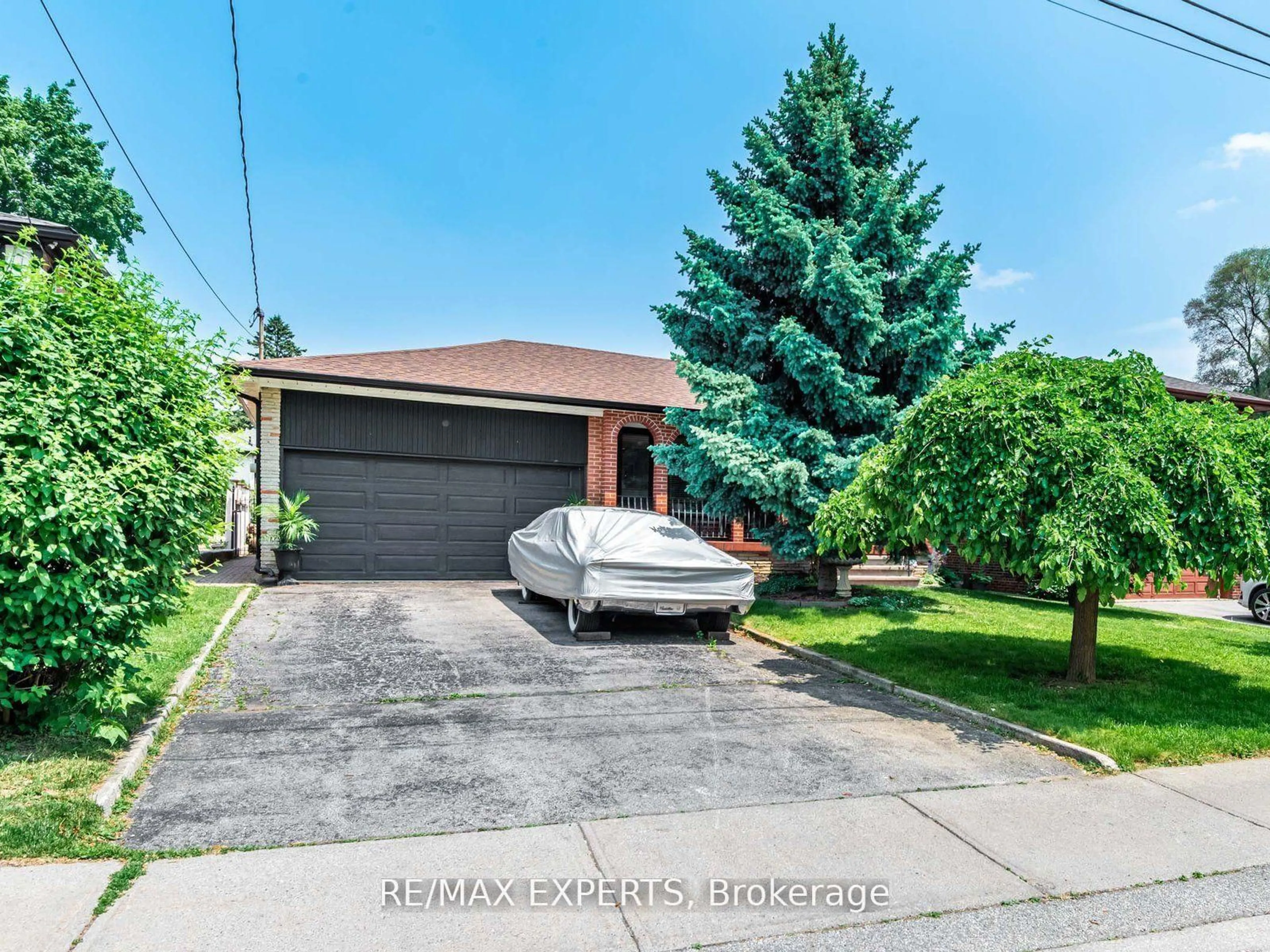 Unknown for 7 Culford Rd, Toronto Ontario M6M 4J5