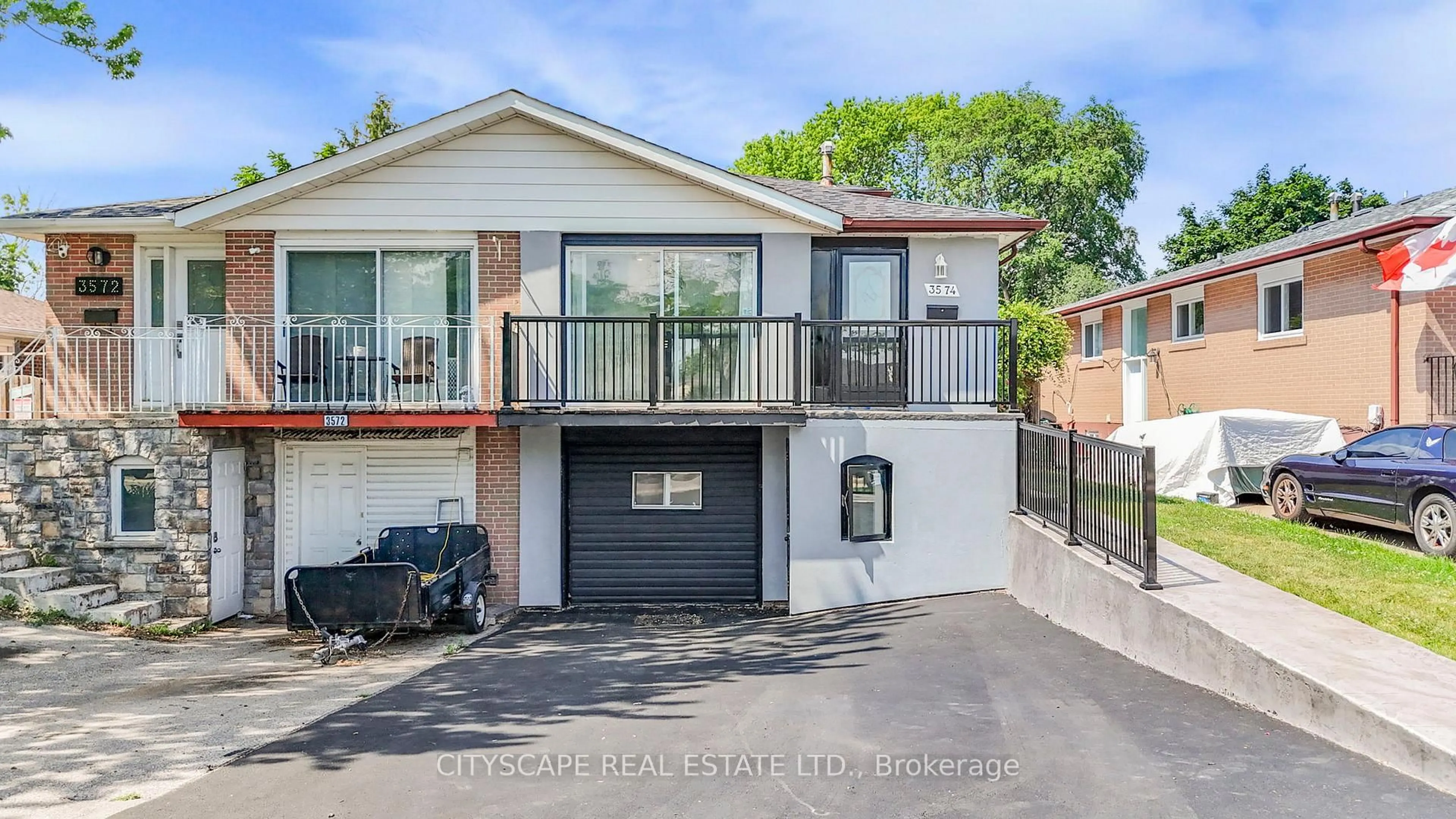 Home with brick exterior material, street for 3574 Ellengale Dr, Mississauga Ontario L5C 1Z7