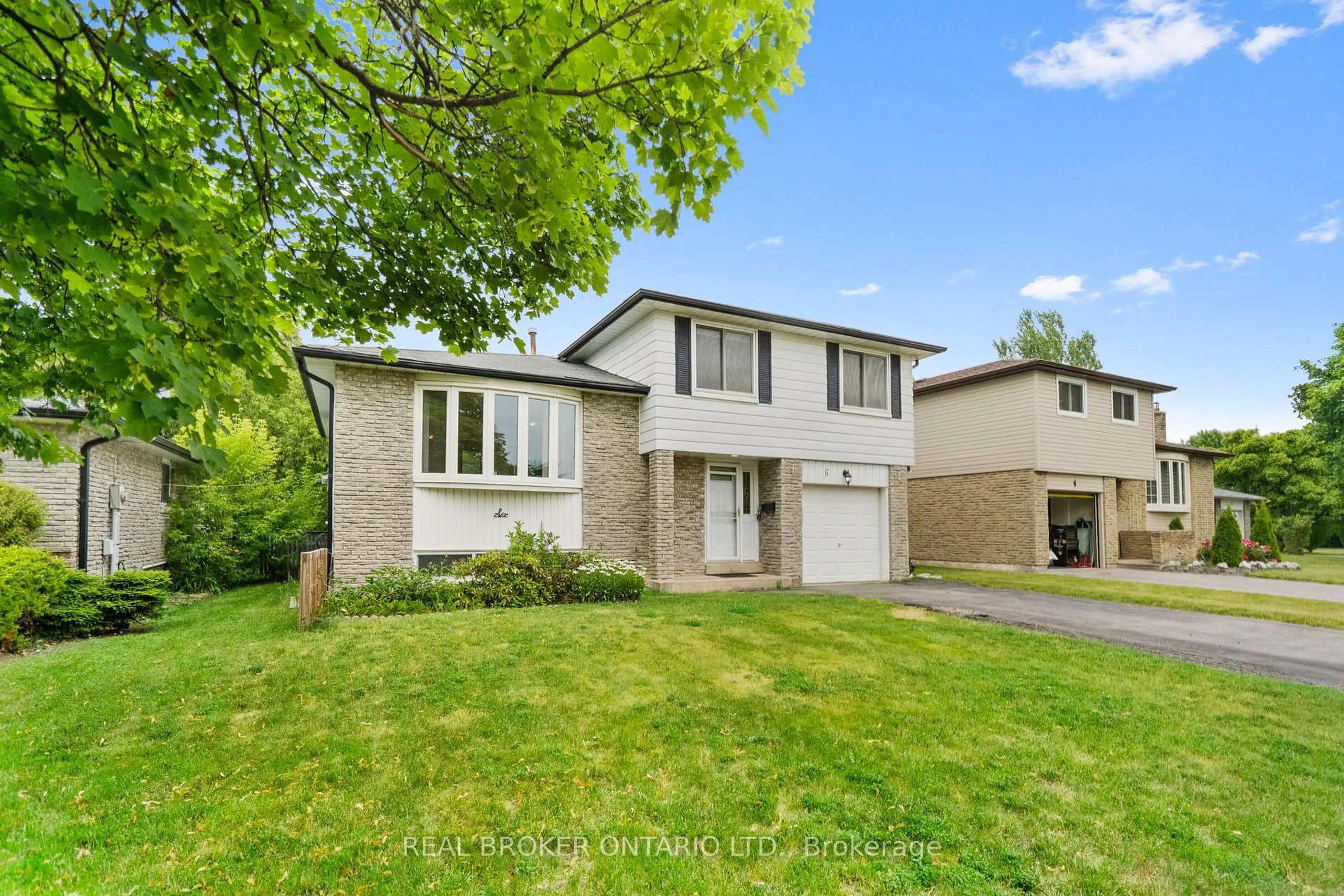 Home with brick exterior material, street for 6 Greenbriar Rd, Brampton Ontario L6S 1V9