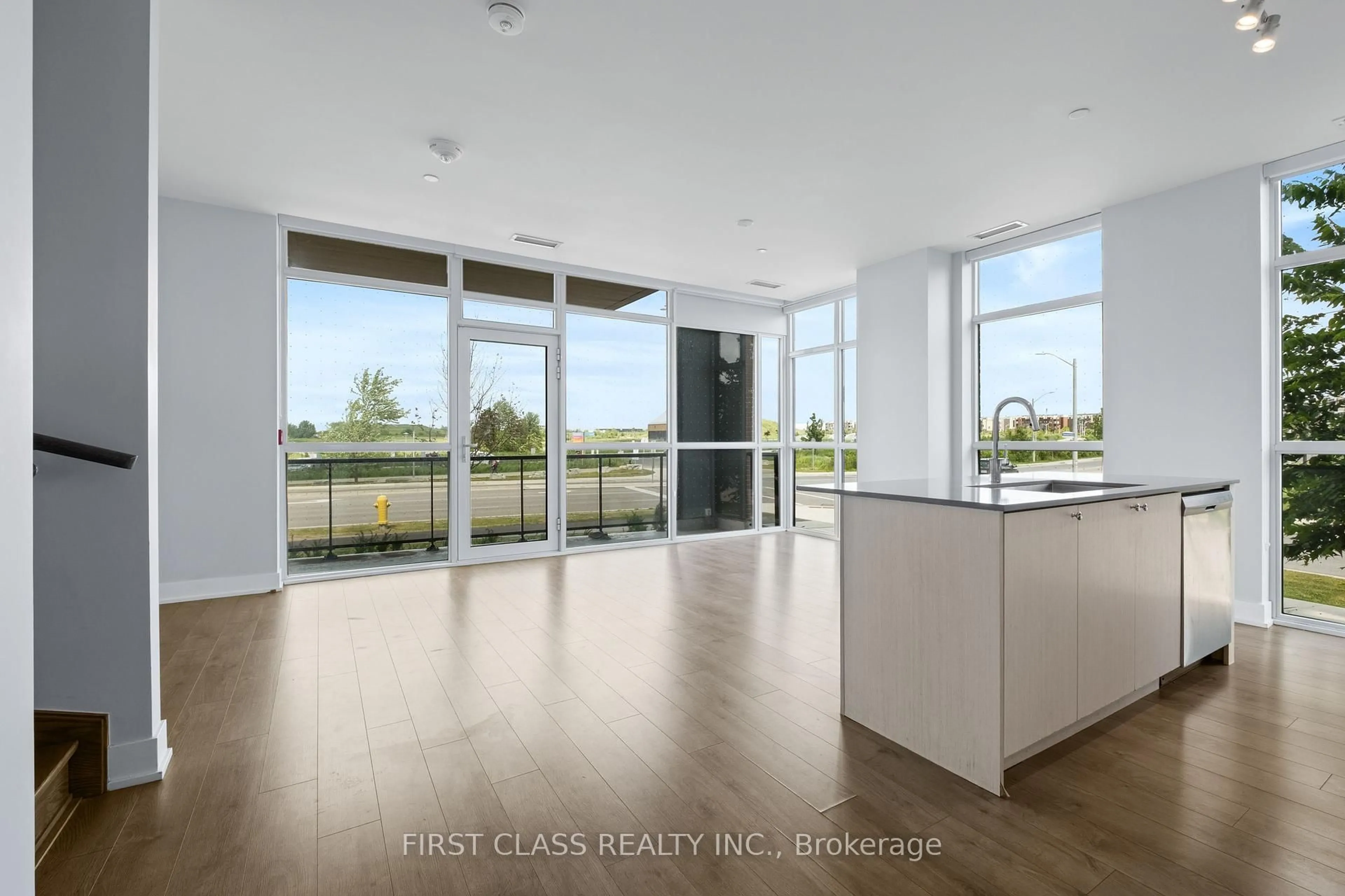 Open concept kitchen, unknown for 60 George Butchart Dr #107, Toronto Ontario M3K 1Y2