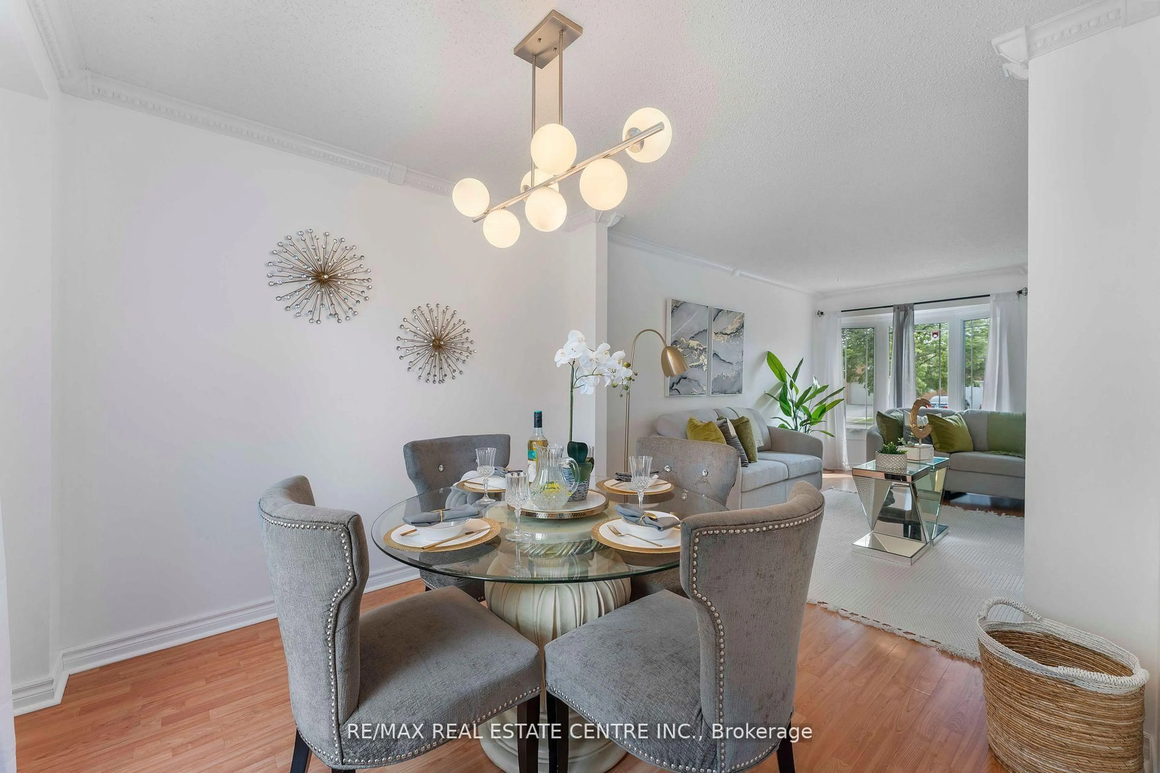 Dining room, unknown for 115 Ecclestone Dr, Brampton Ontario L6X 3P4