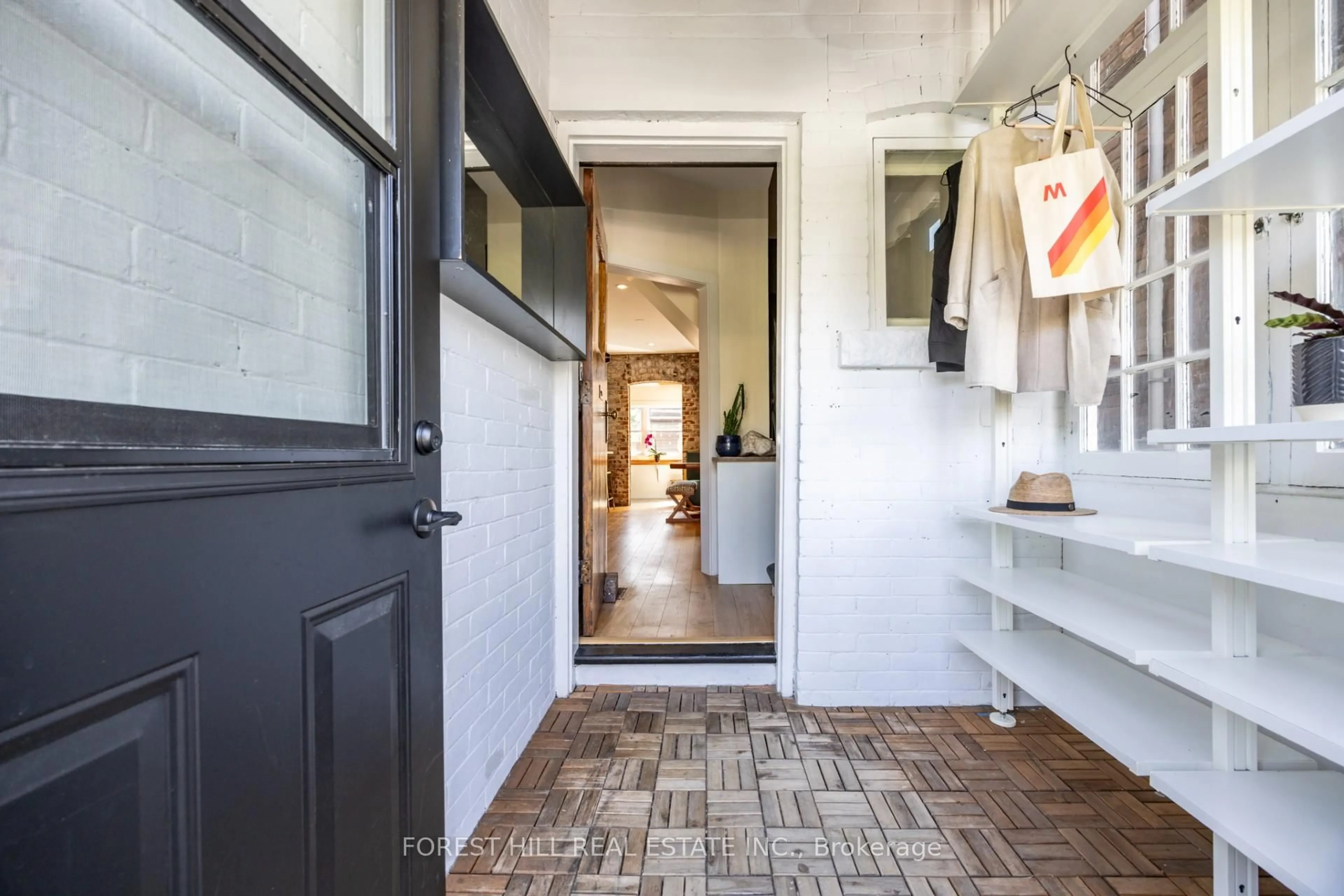 Indoor entryway for 151 Symington Ave, Toronto Ontario M6P 3W5