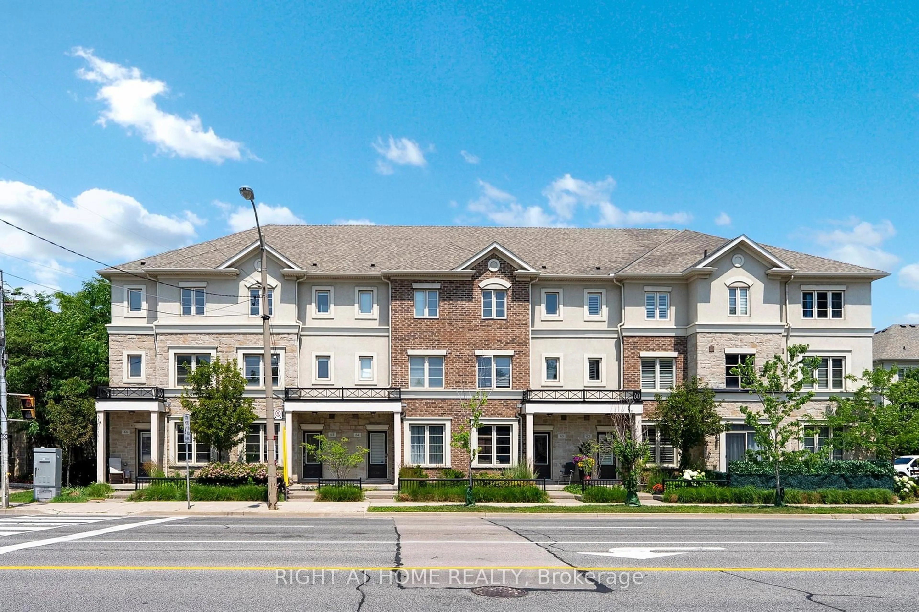 Unknown for 636 Evans Ave #65, Toronto Ontario M8W 0A8