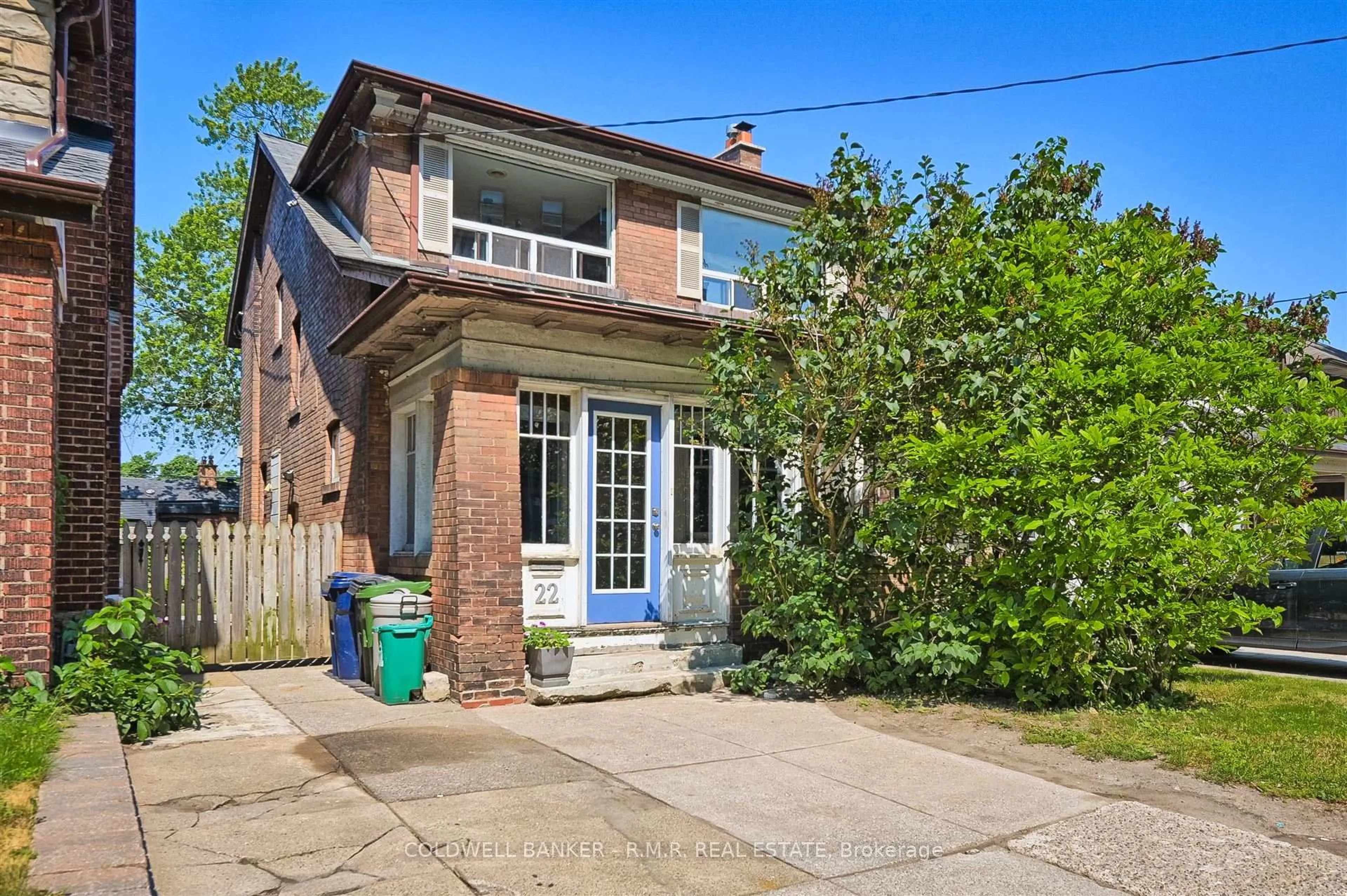 Home with brick exterior material, street for 22 Glendale Ave, Toronto Ontario M6R 2S7