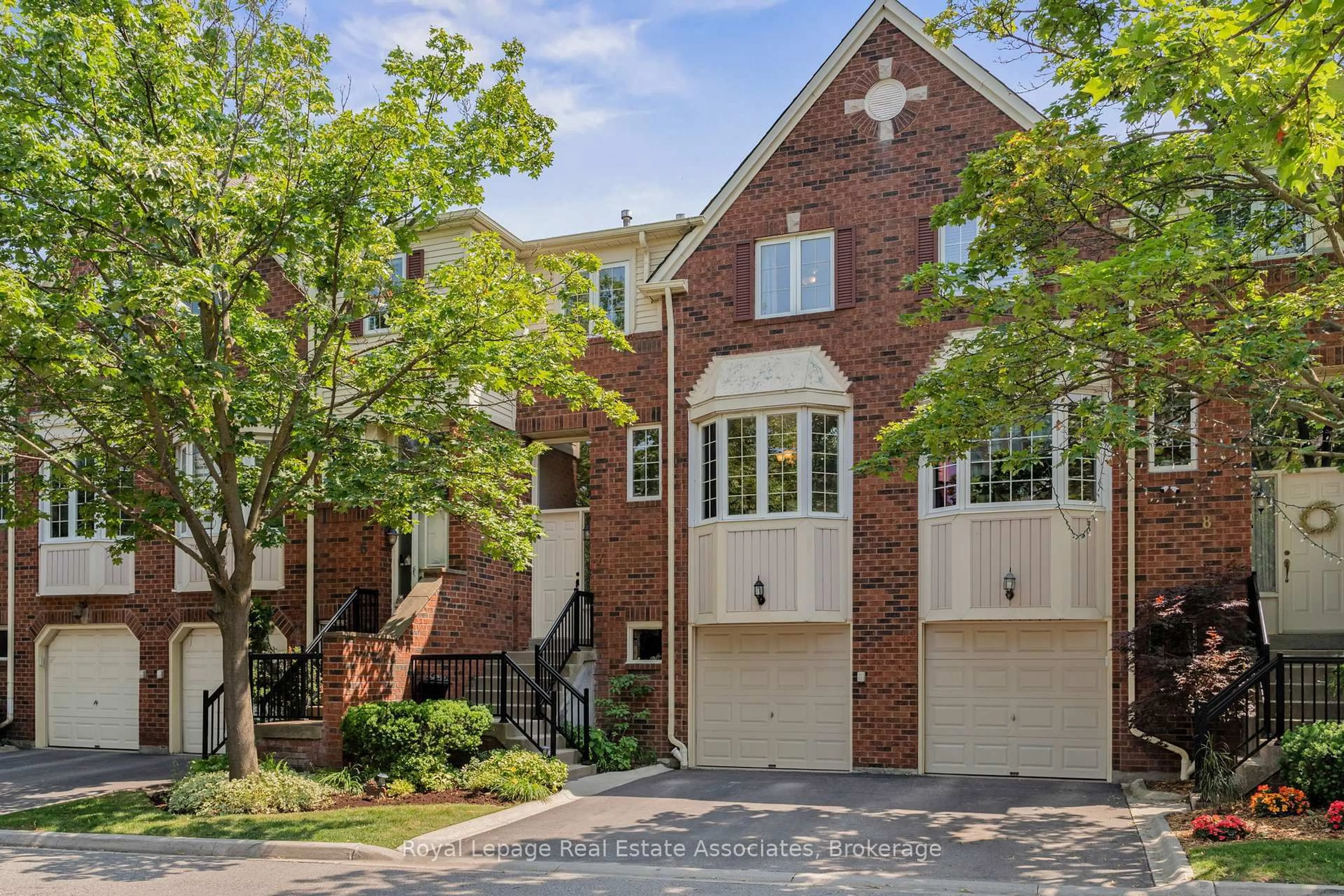 Home with brick exterior material, street for 4605 Donegal Dr #7, Mississauga Ontario L5M 4X7