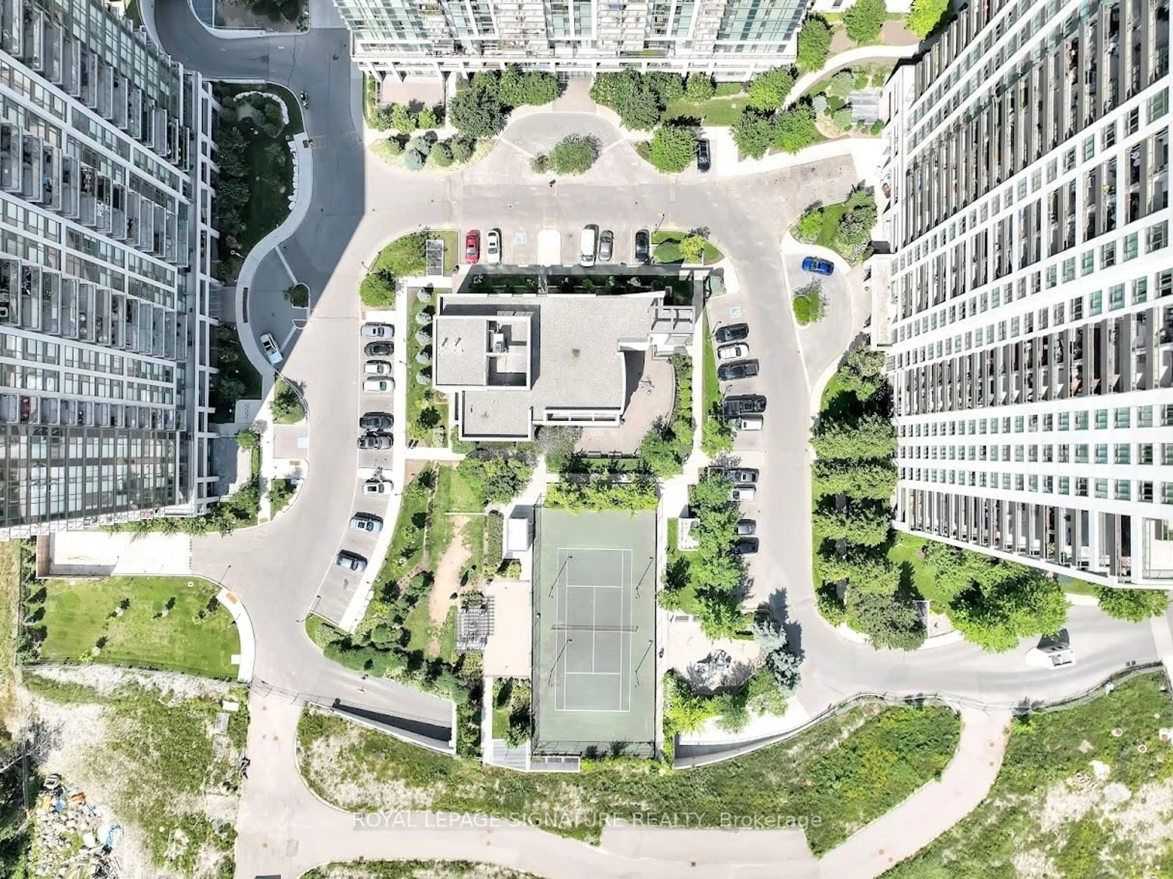 A pic from outside/outdoor area/front of a property/back of a property/a pic from drone, city buildings view from balcony for 349 Rathburn Rd #1108, Mississauga Ontario L5B 0G9