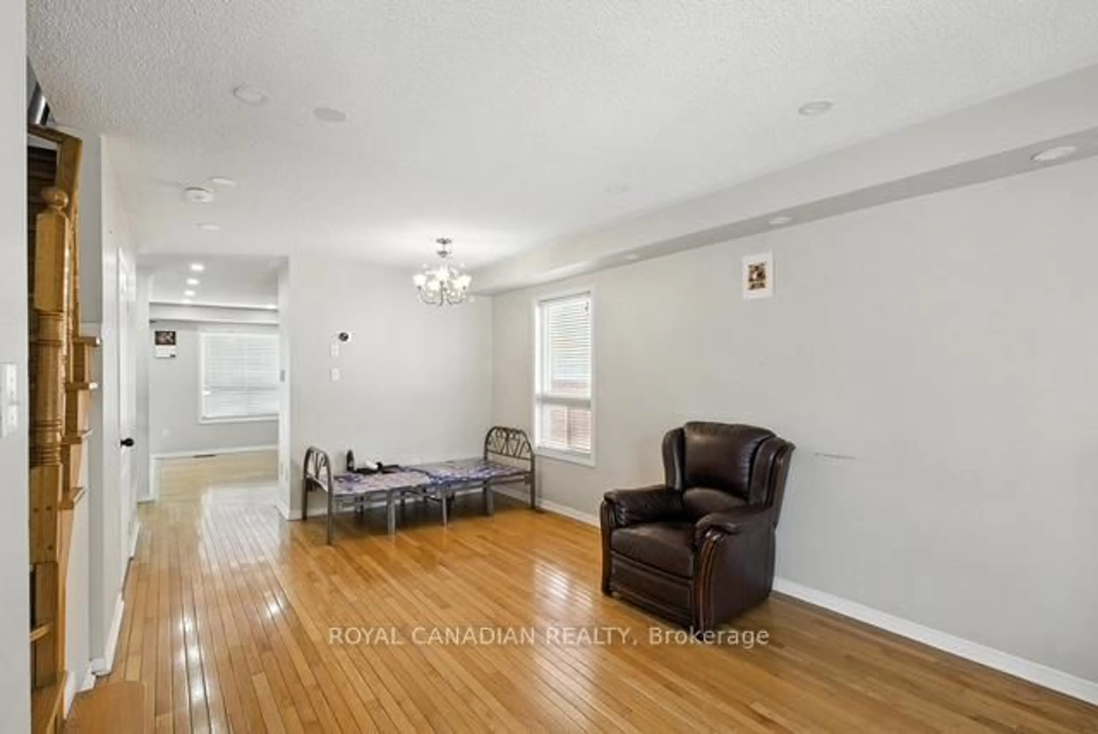 Living room with furniture, unknown for 112 Saintsbury Cres, Brampton Ontario L6R 2V8