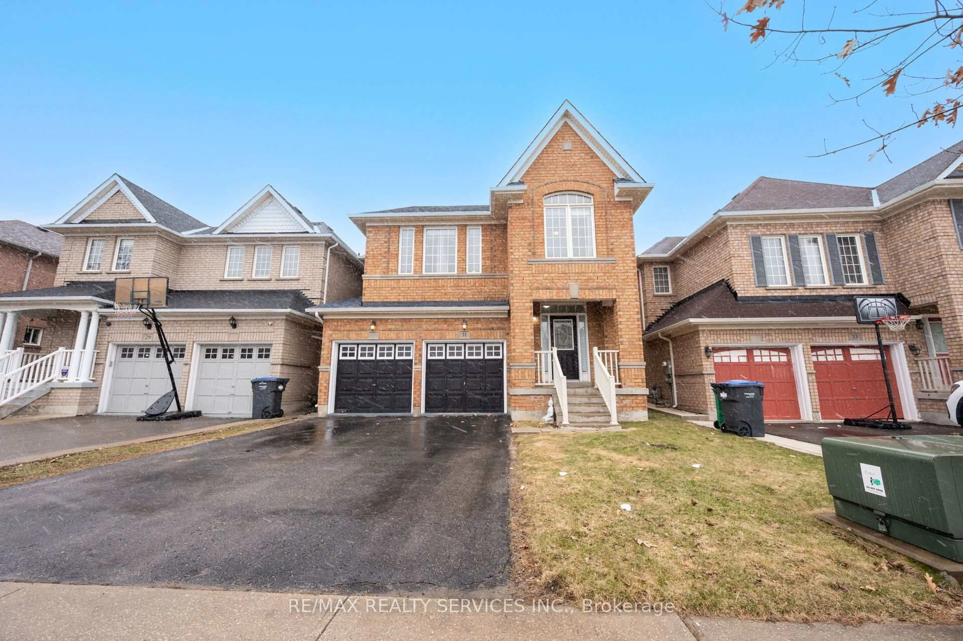 Home with brick exterior material, street for 31 Rambling Oak Dr, Brampton Ontario L7A 3X8
