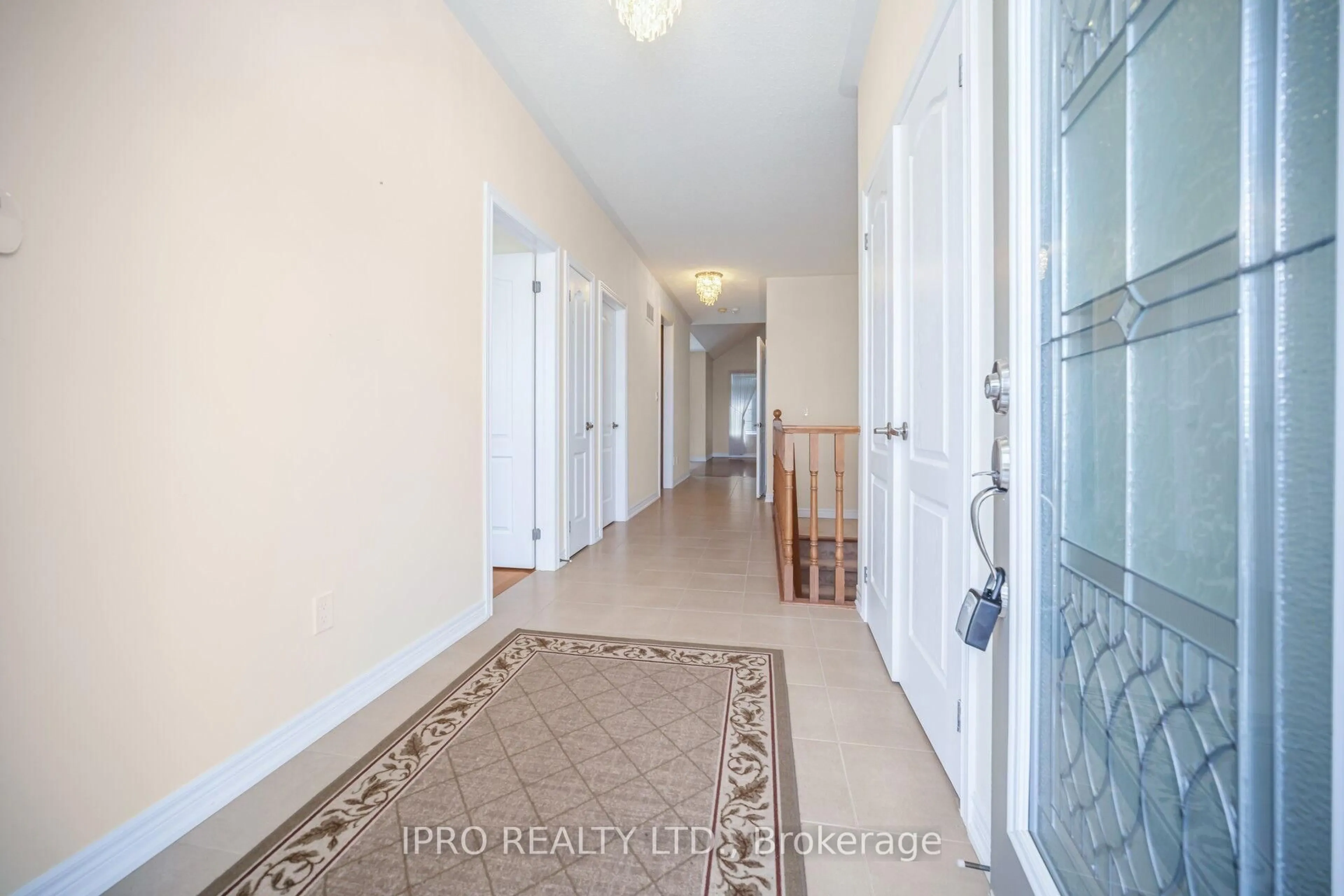 Indoor entryway for 27 jazzberry Rd, Brampton Ontario L6R 3Y4