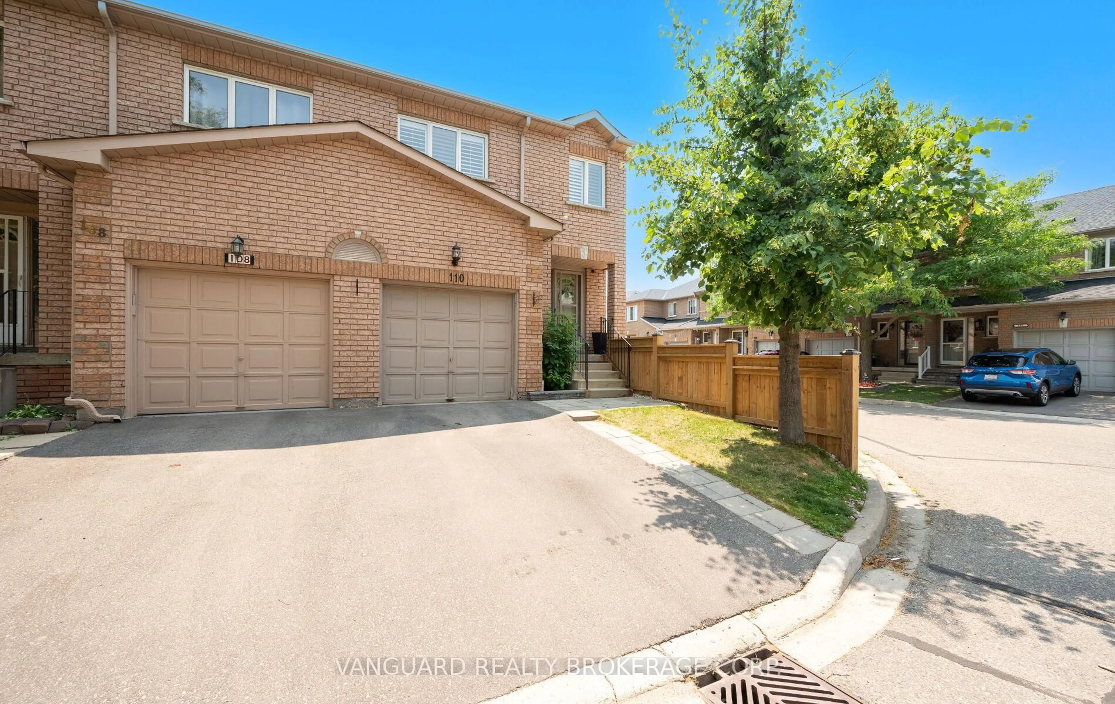 Unknown for 200 Cresthaven Rd #110, Brampton Ontario L7A 1G5