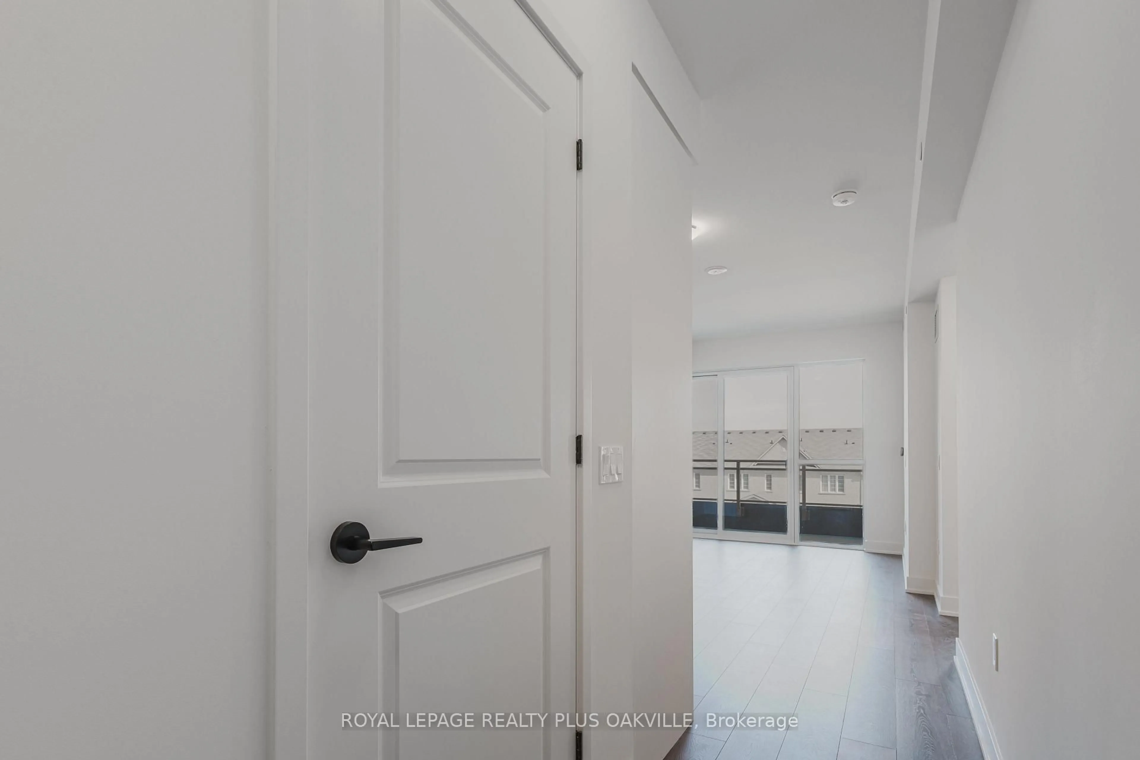 Unknown for 2343 Khalsa Gate #330, Oakville Ontario L6M 4J2
