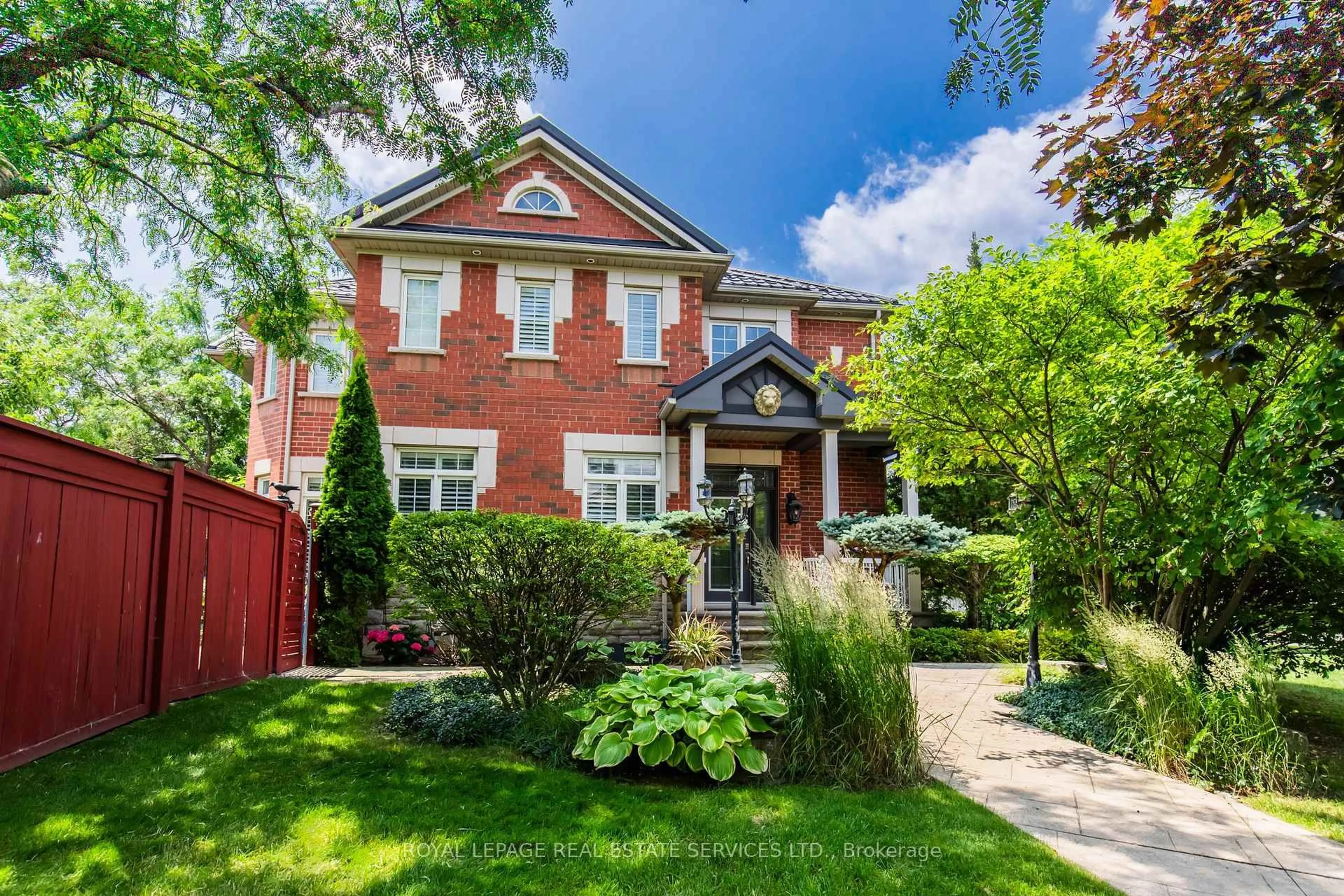 Home with brick exterior material, street for 6740 Tattinger Ave, Mississauga Ontario L5W 1P4