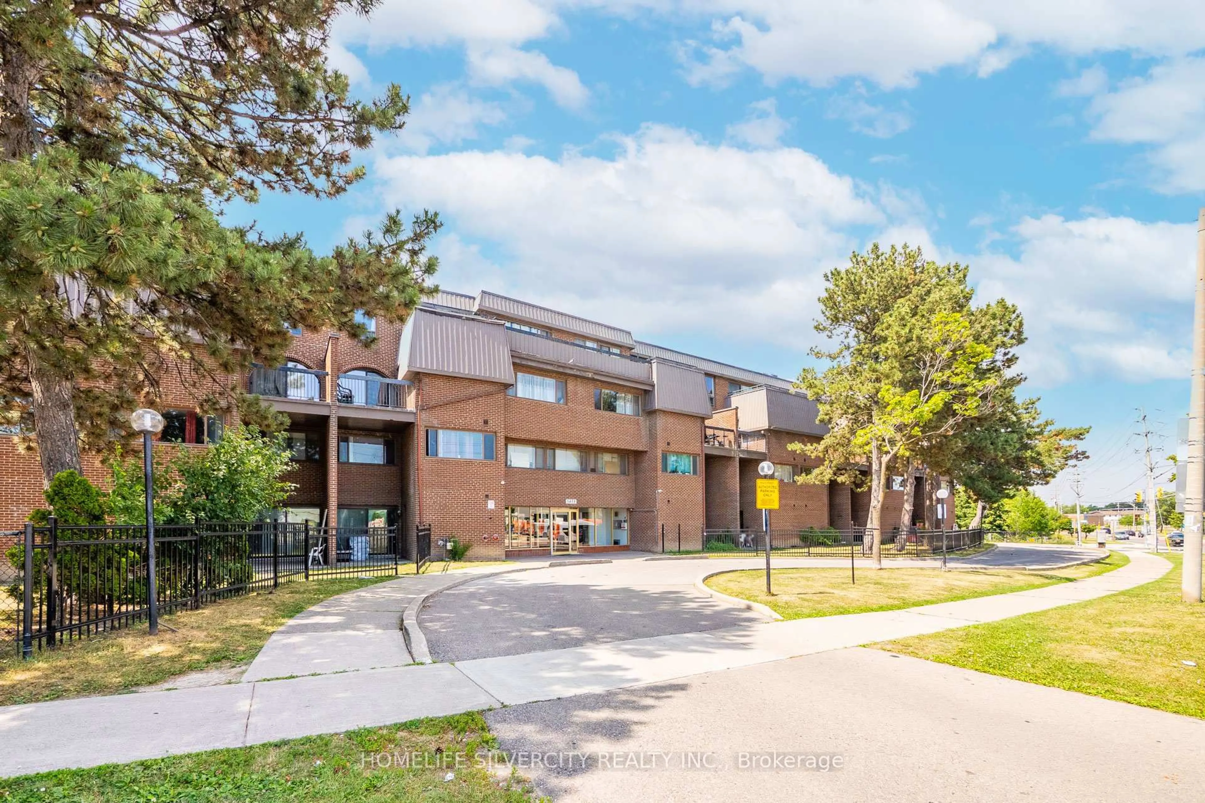 Unknown for 3455 Morning Star Dr #217, Mississauga Ontario L4T 3T9