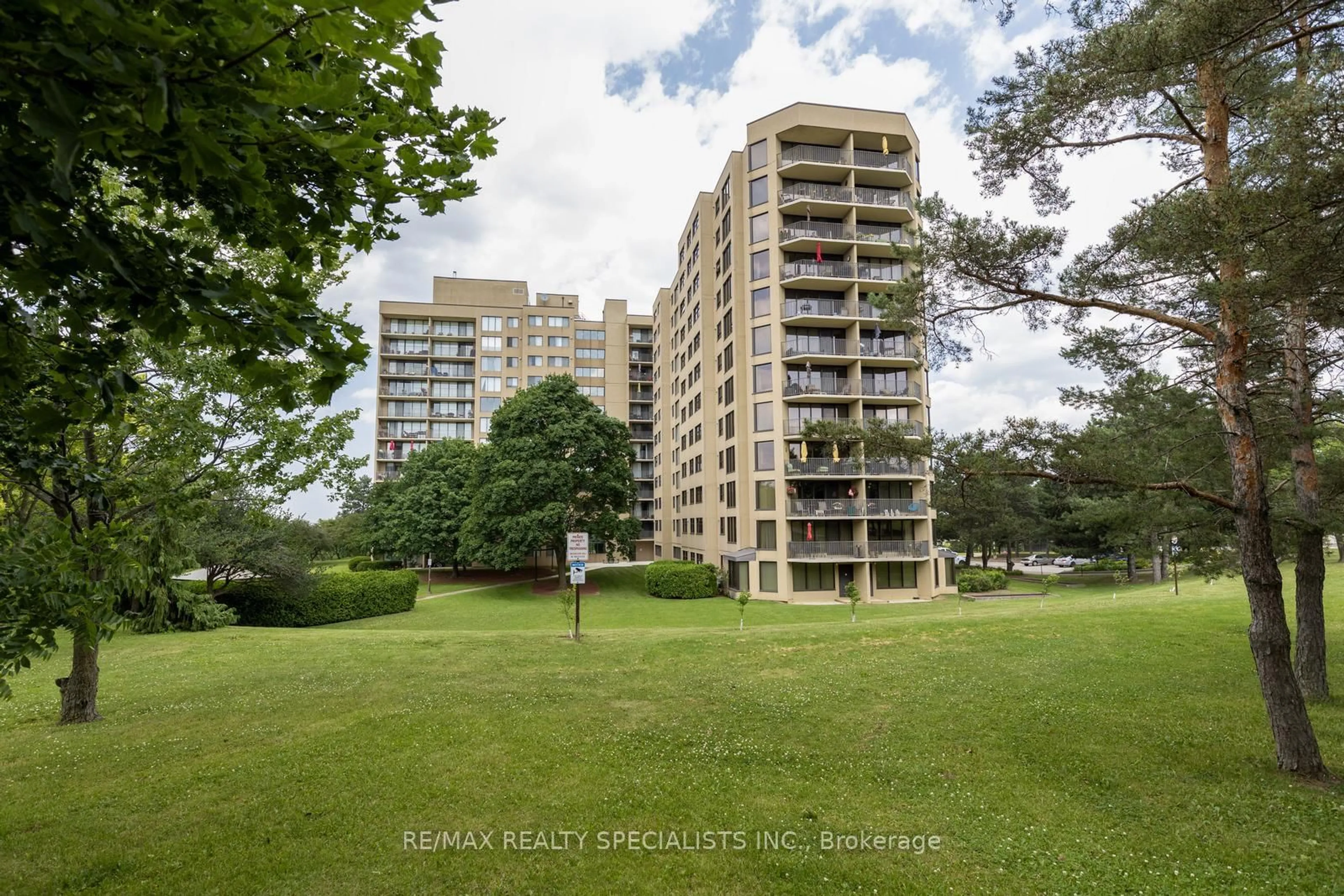 A pic from outside/outdoor area/front of a property/back of a property/a pic from drone, water/lake/river/ocean view for 6500 Montevideo Rd #201, Mississauga Ontario L5N 3T6