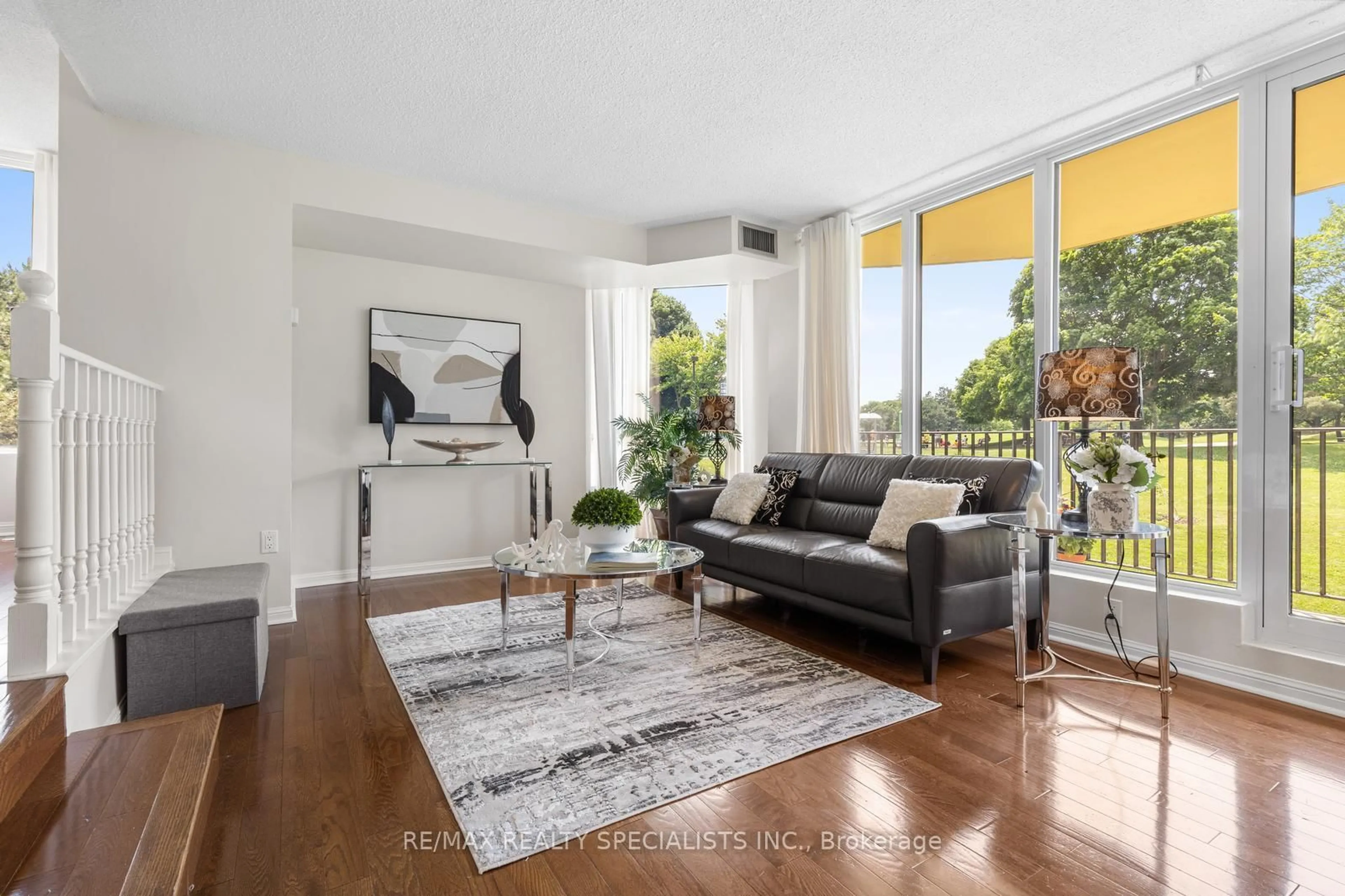 Living room with furniture, unknown for 6500 Montevideo Rd #201, Mississauga Ontario L5N 3T6