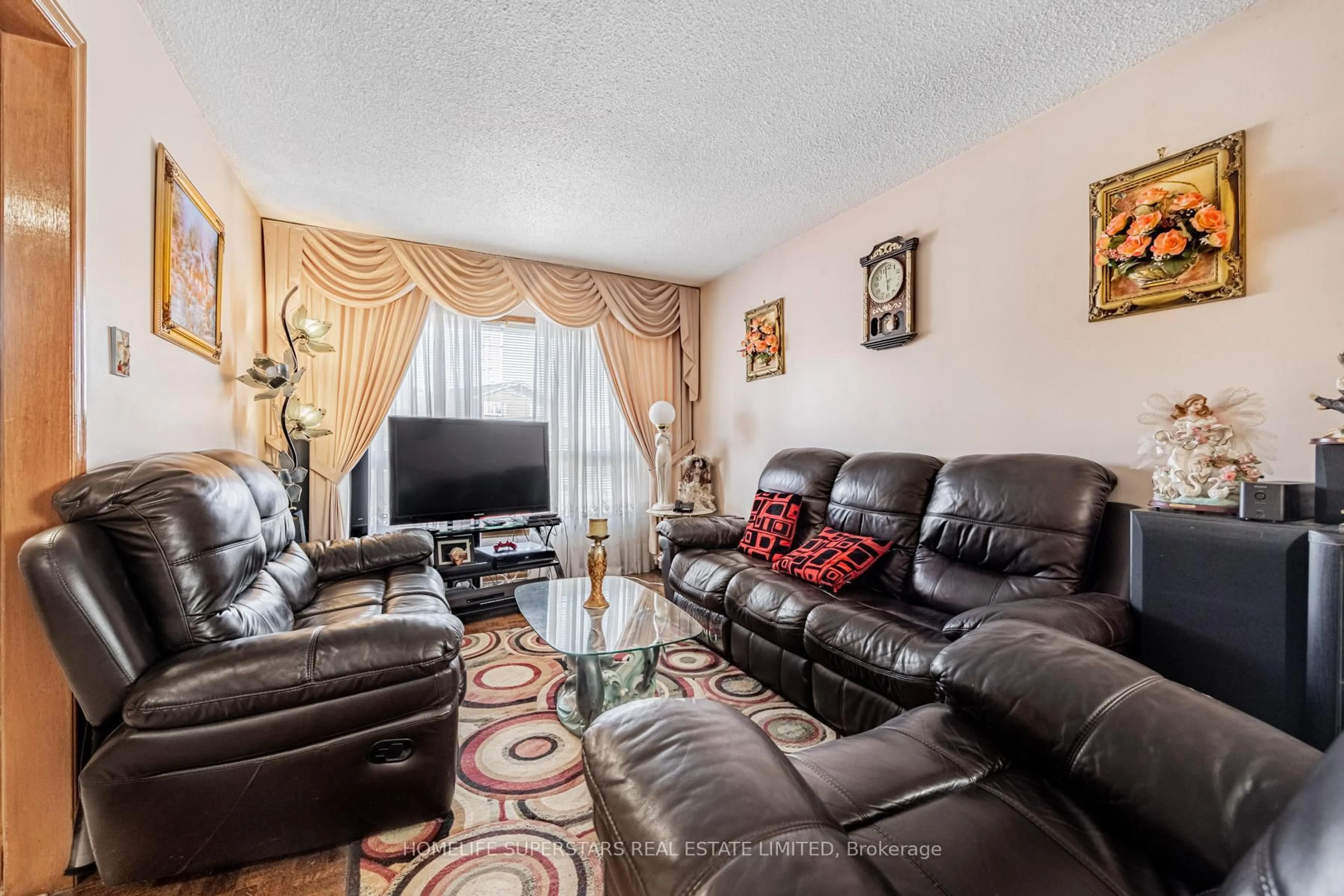 Living room with furniture, unknown for 151 Cabernet Circ, Toronto Ontario M9V 4Y7