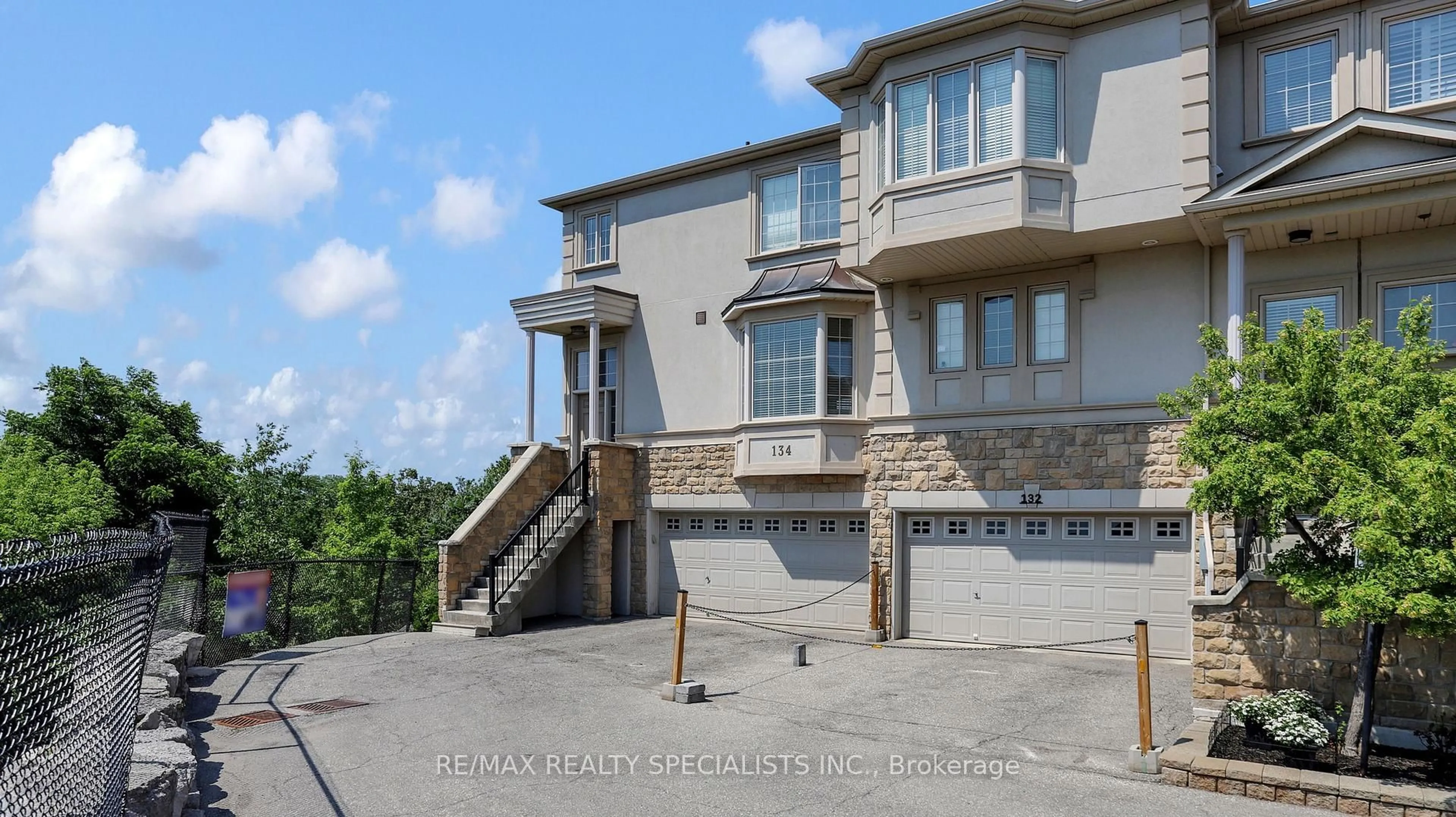Unknown for 134 Rolling Hills Lane, Caledon Ontario L7E 4E1