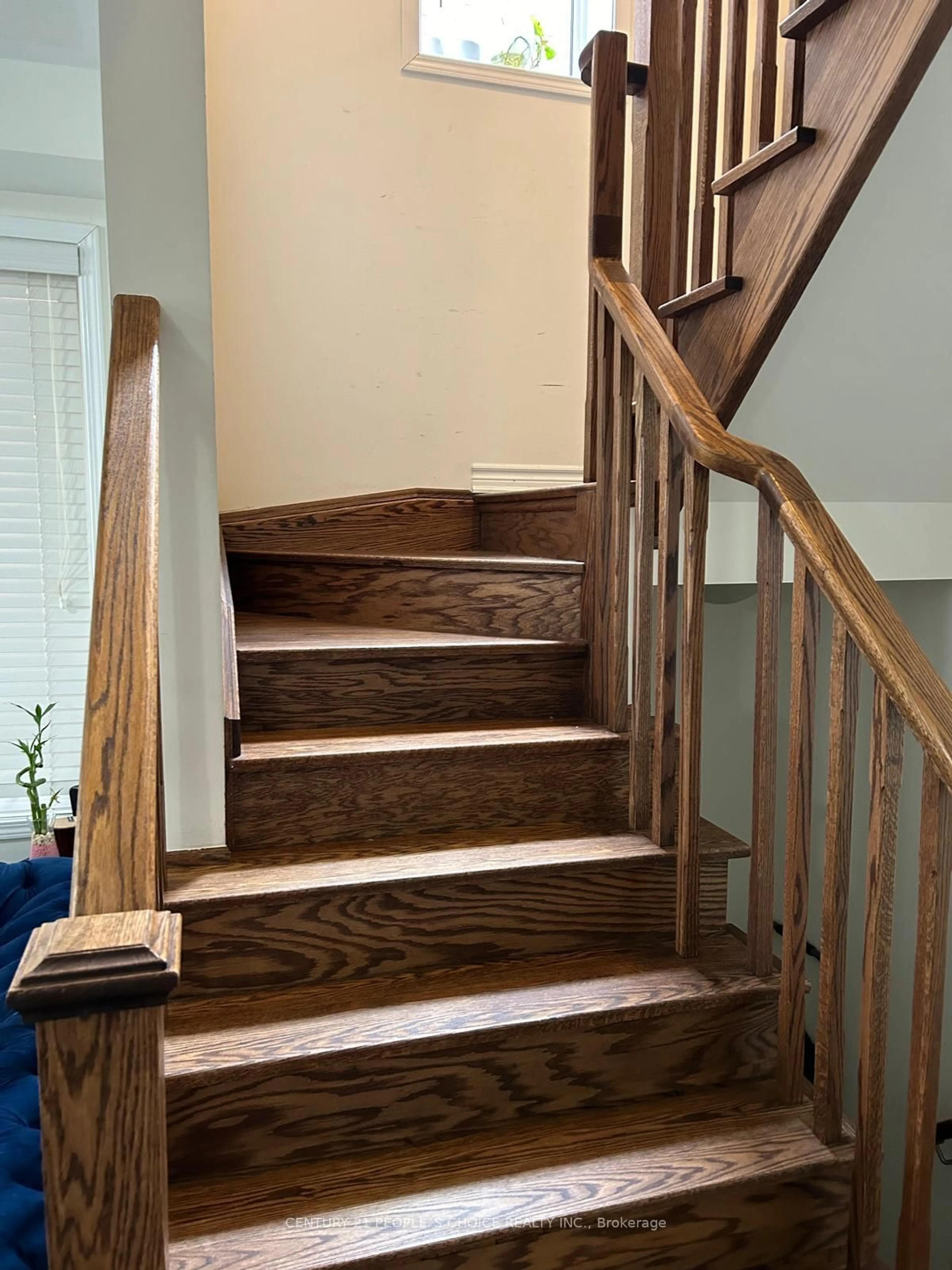 Stairs for 1289 Leger Way, Milton Ontario L9T 7K6