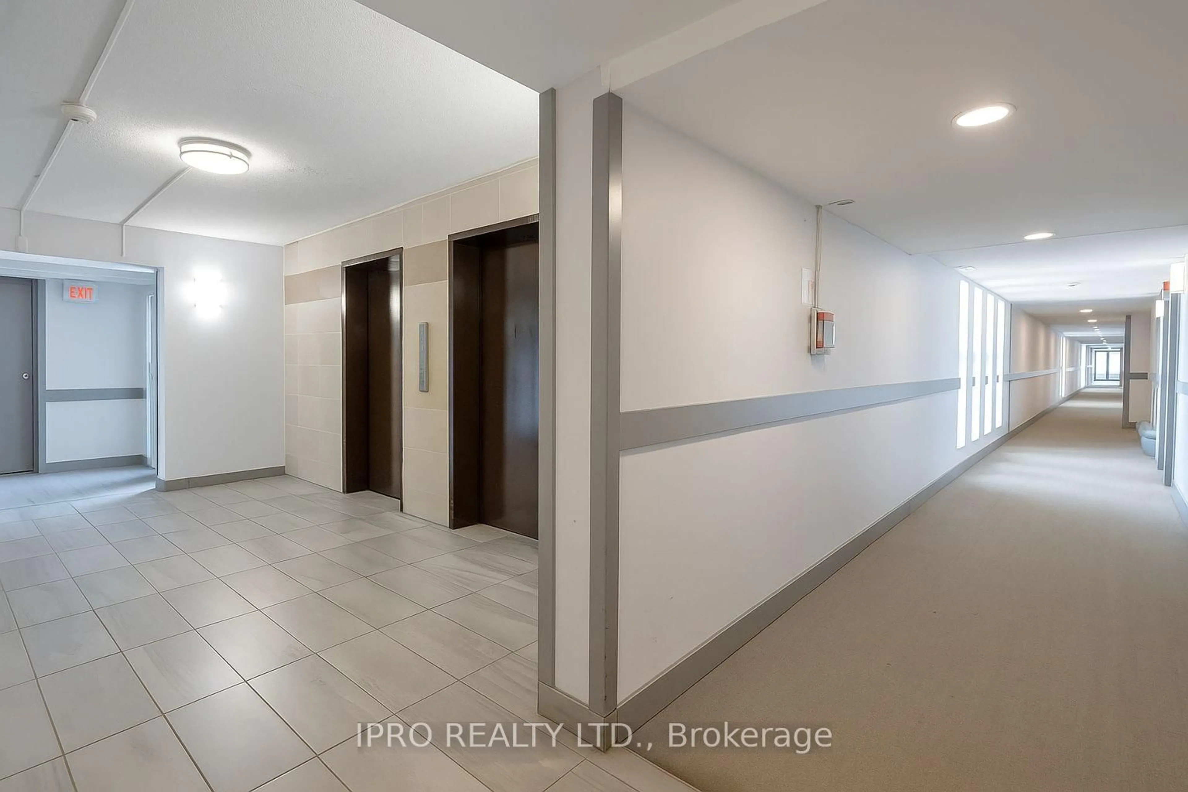 Unknown for 4689 Jane St #507, Toronto Ontario M3N 2T6