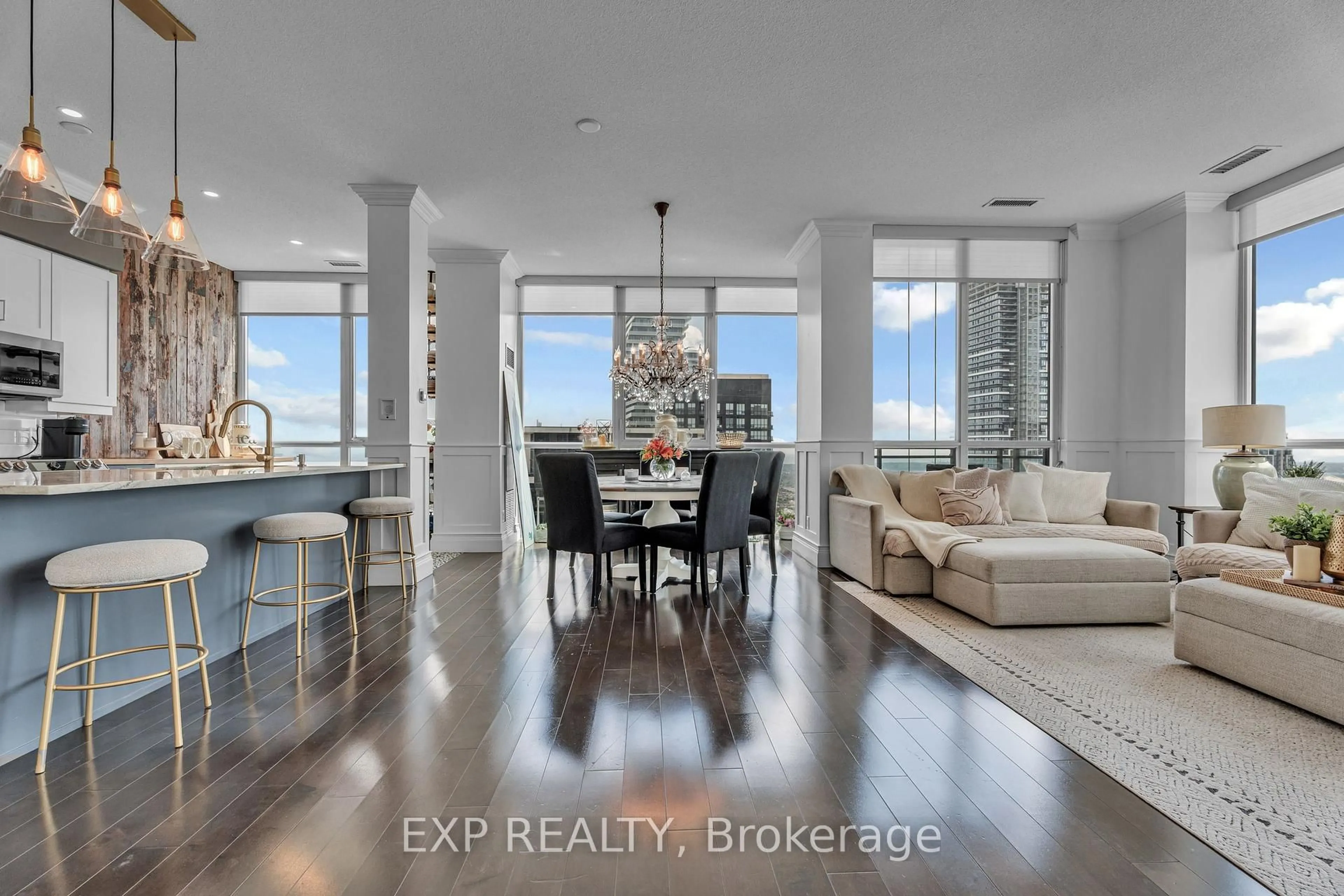 Unknown for 4070 Confederation Pkwy #PH2, Mississauga Ontario L5B 0E9