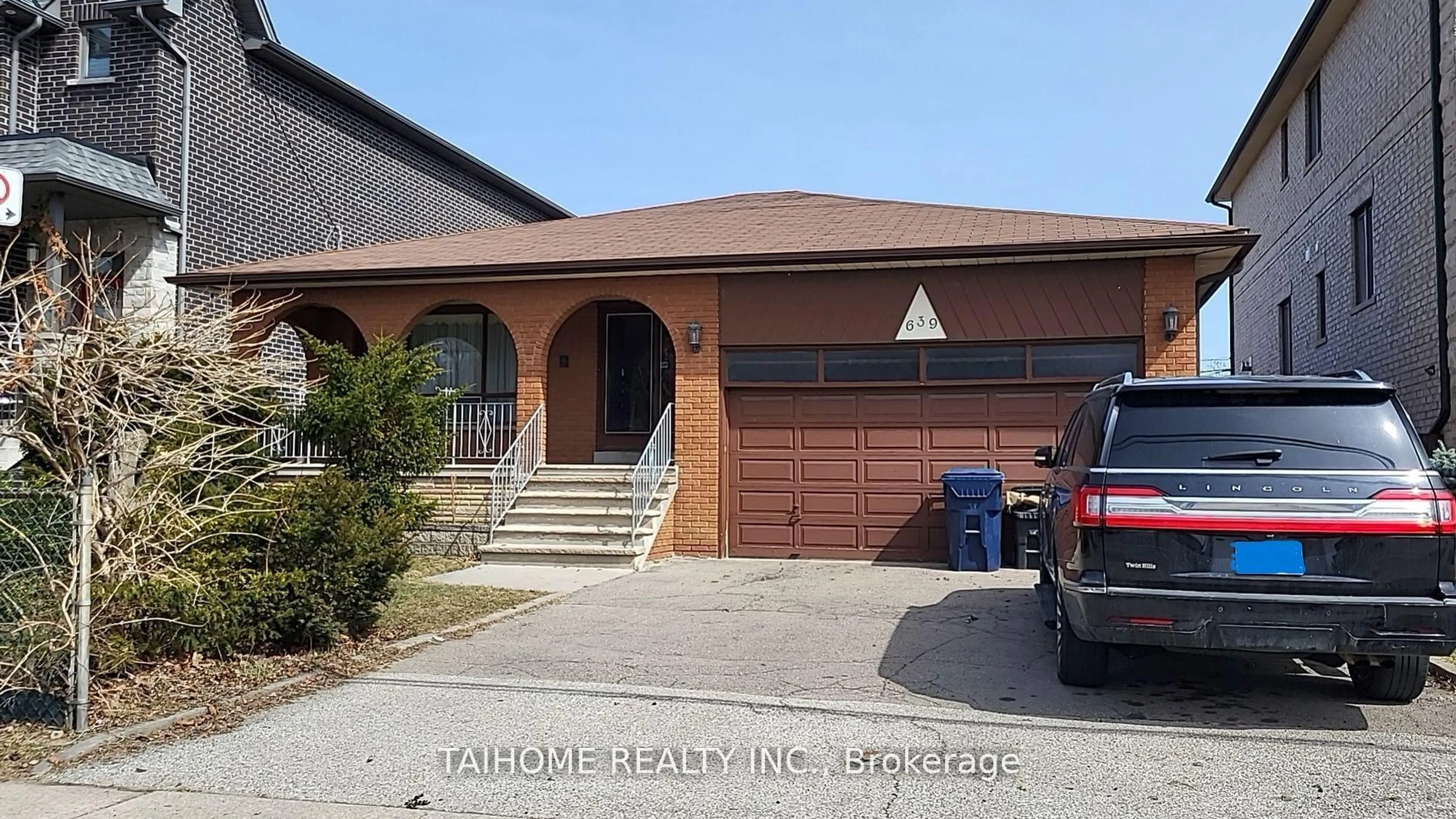 Home with brick exterior material, street for 639 Royal York Rd, Toronto Ontario M8Y 2S9