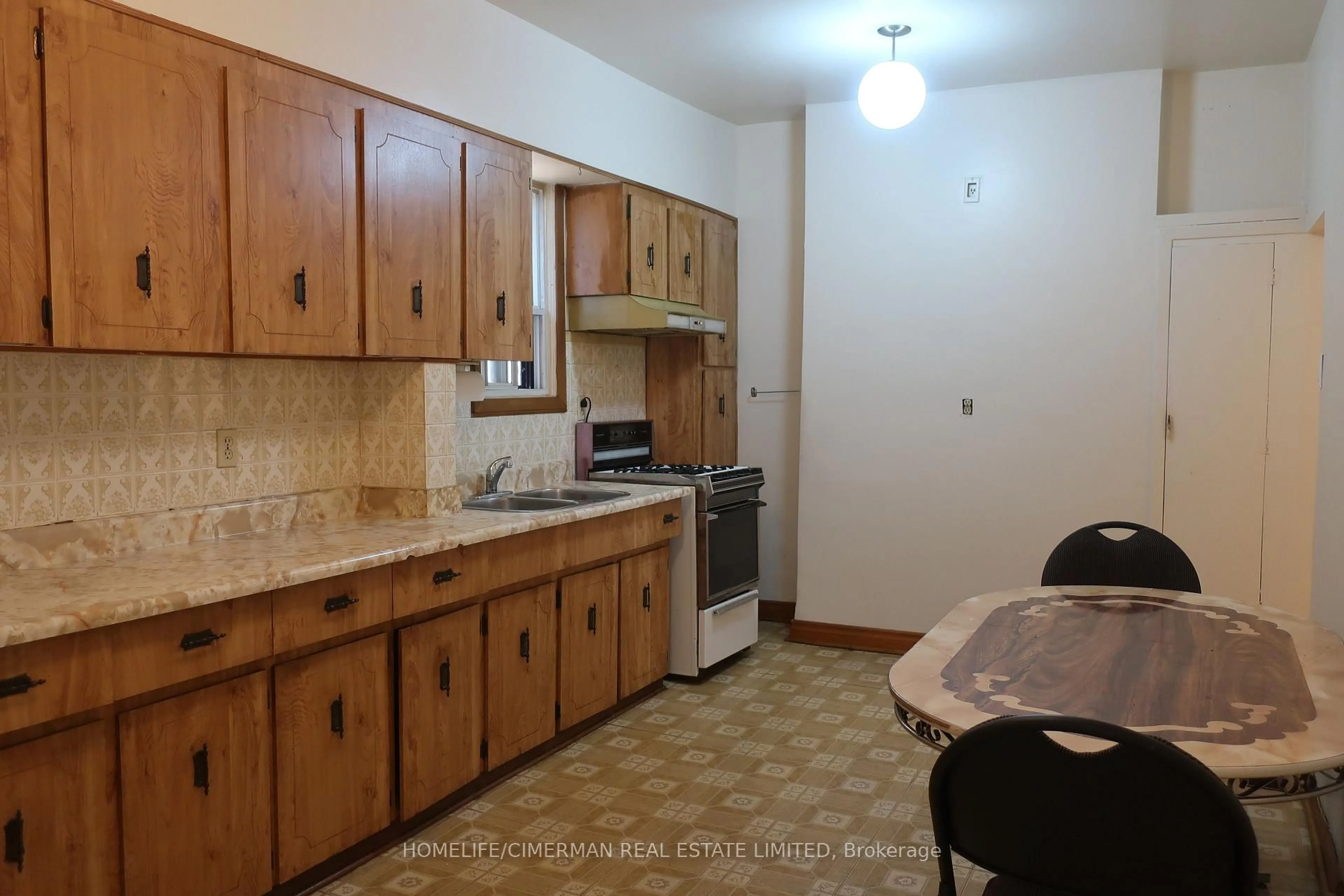 Standard kitchen, unknown for 650 Brock Ave, Toronto Ontario M6H 3P2