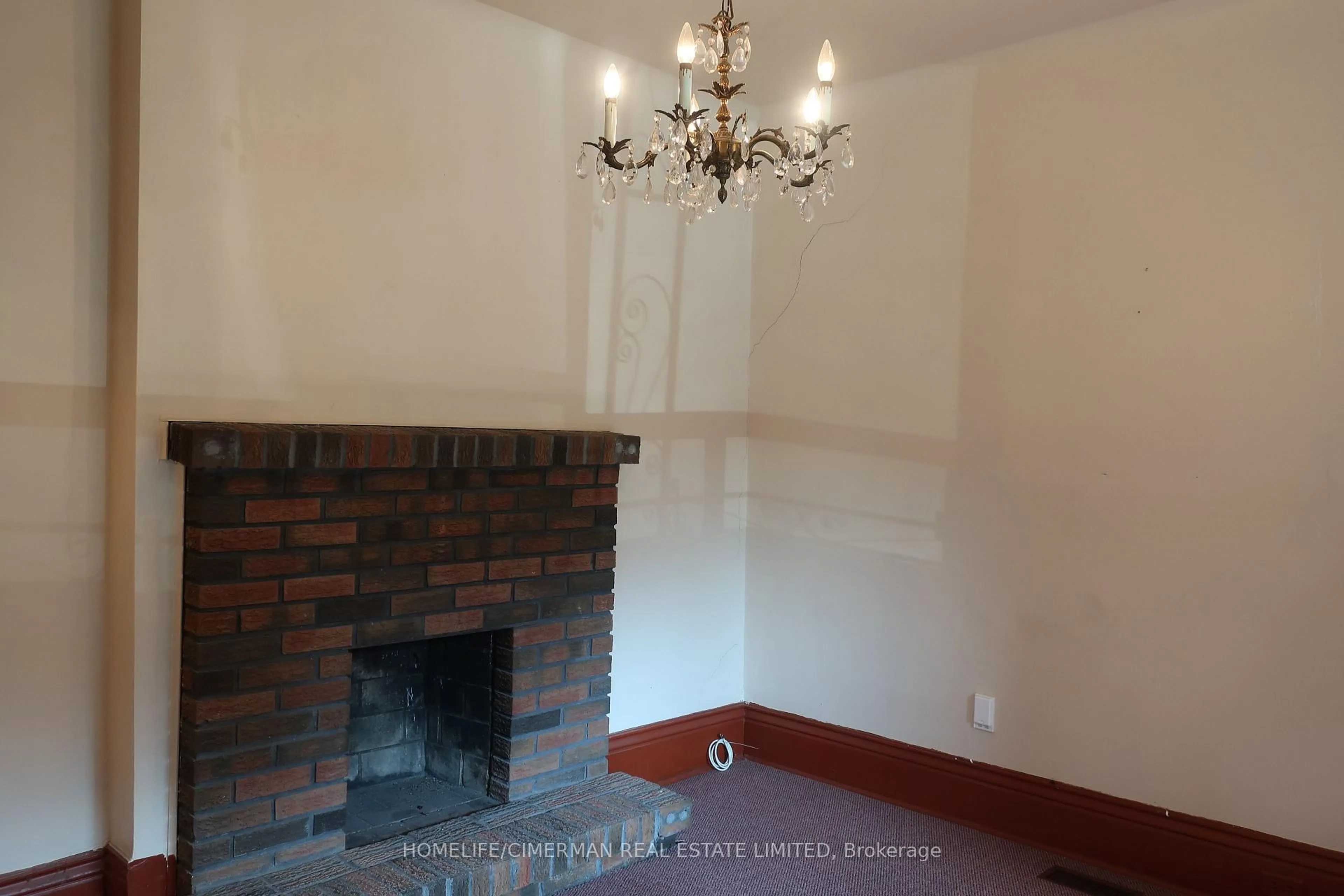 A pic of a room for 650 Brock Ave, Toronto Ontario M6H 3P2