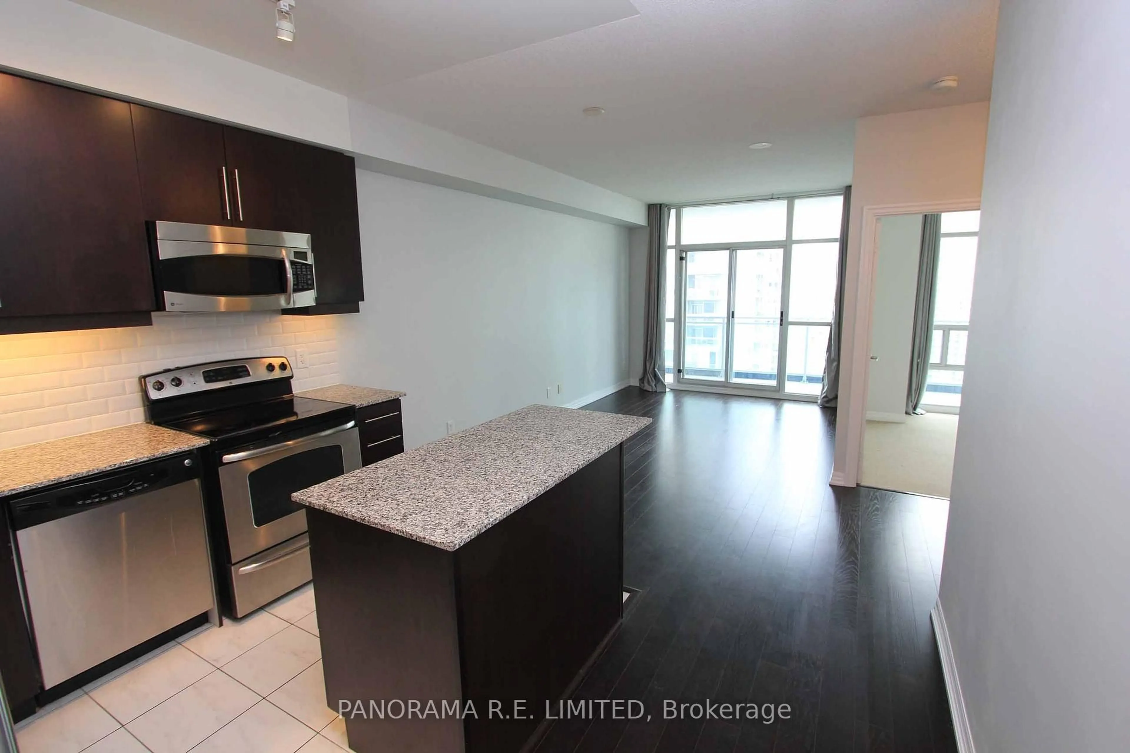 Unknown for 223 Webb Dr #2408, Mississauga Ontario L5B 0E8