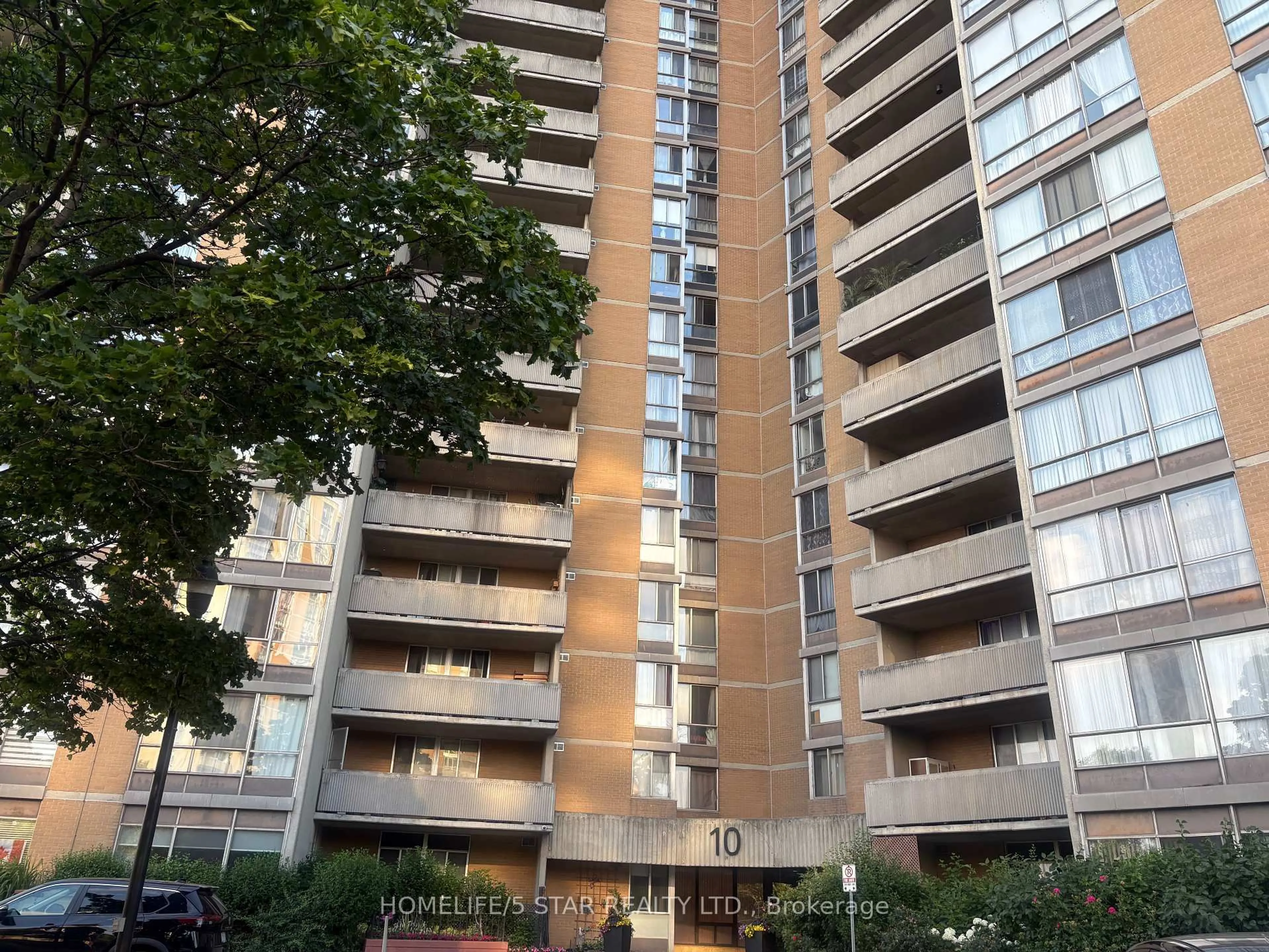 Unknown for 10 Martha Eaton Way #212, Toronto Ontario M6M 5B3