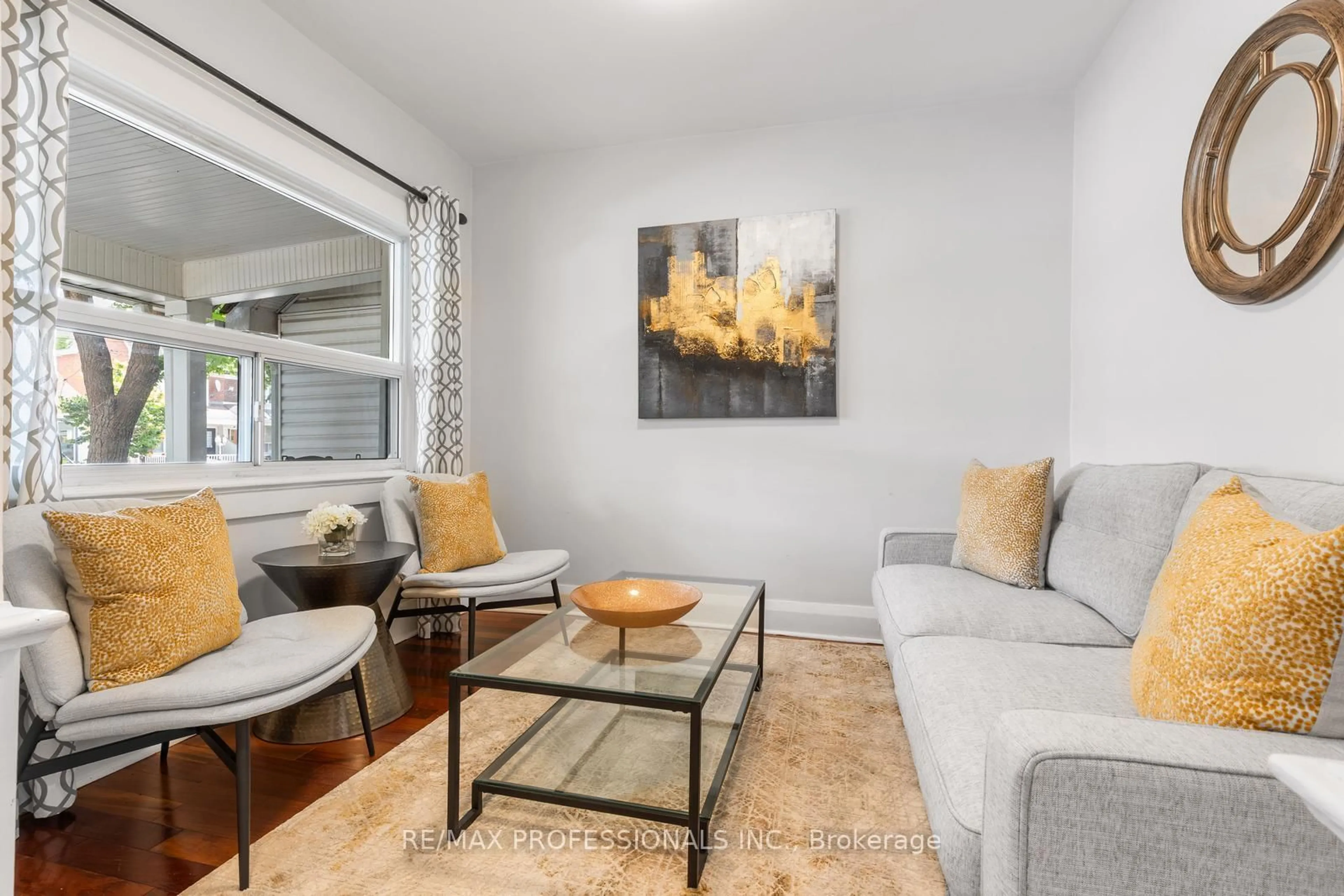 Living room with furniture, unknown for 26 Norval St, Toronto Ontario M6N 3Z2