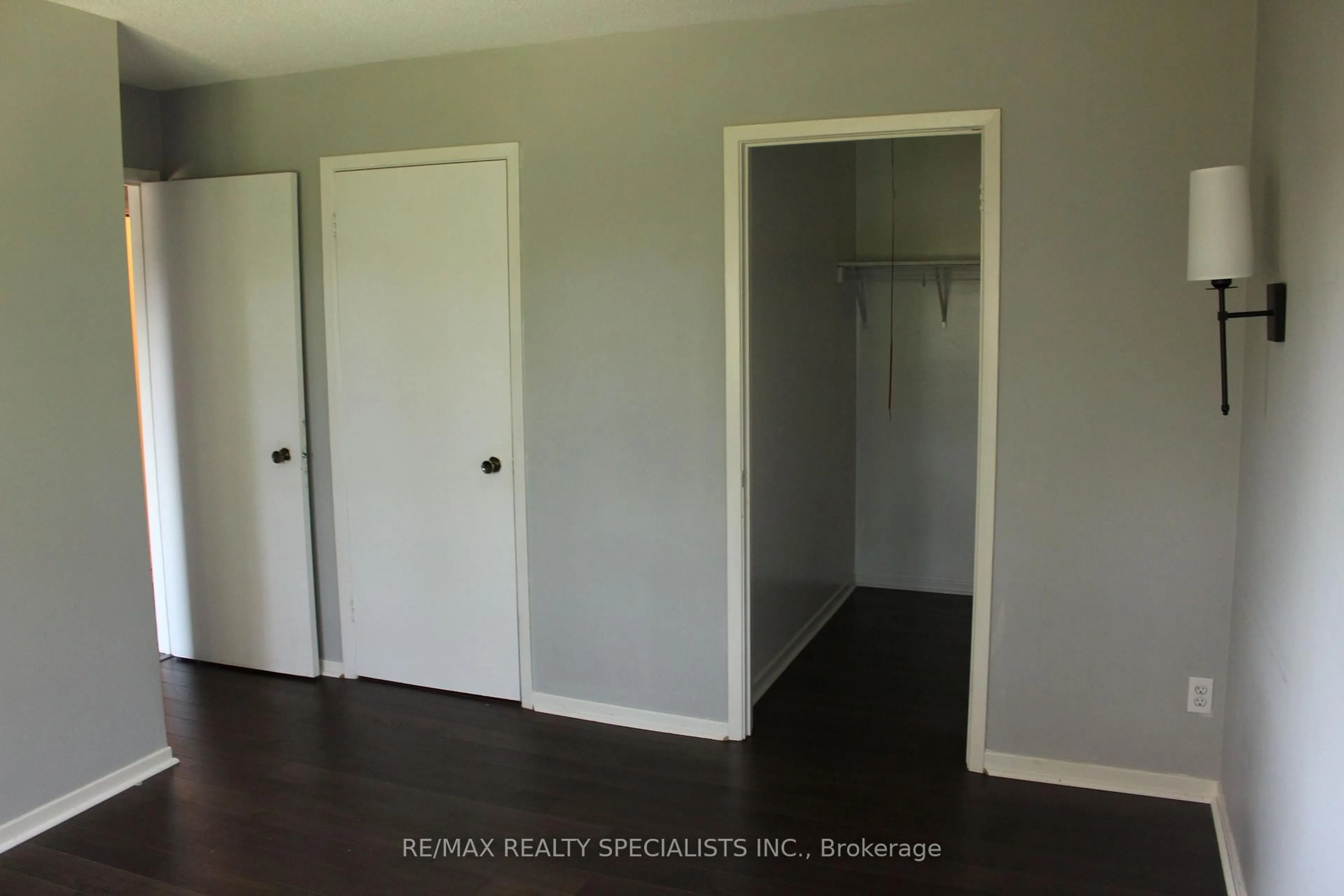A pic of a room for 2701 AQUITAINE Ave, Mississauga Ontario L5N 2H7
