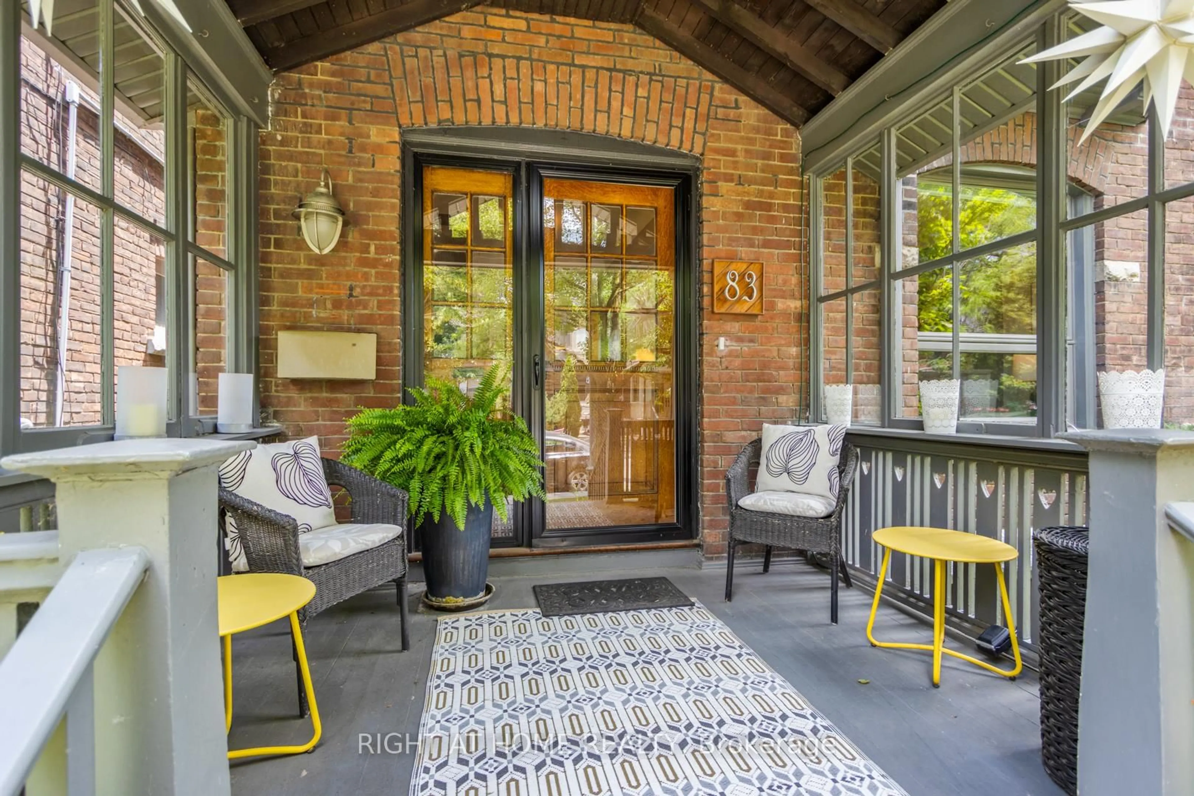 Indoor entryway for 83 Grenadier Rd, Toronto Ontario M6R 1R1