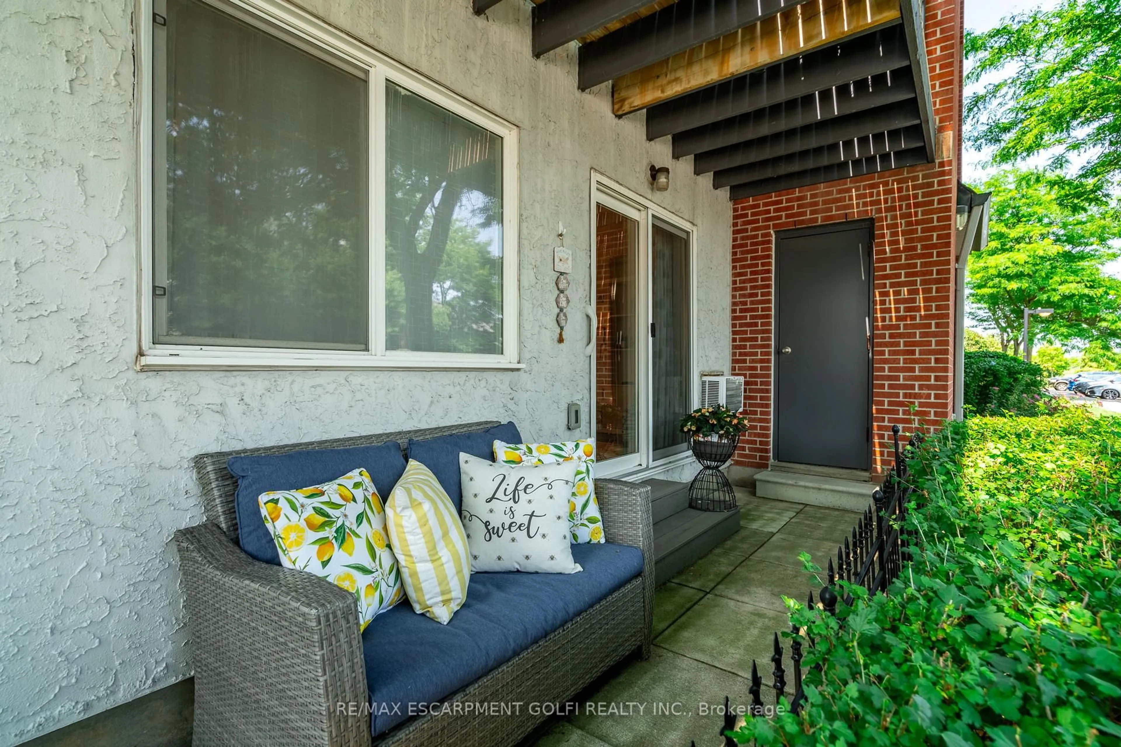 Patio, street for 1450 Glen Abbey Gate #311, Oakville Ontario L6M 2V7