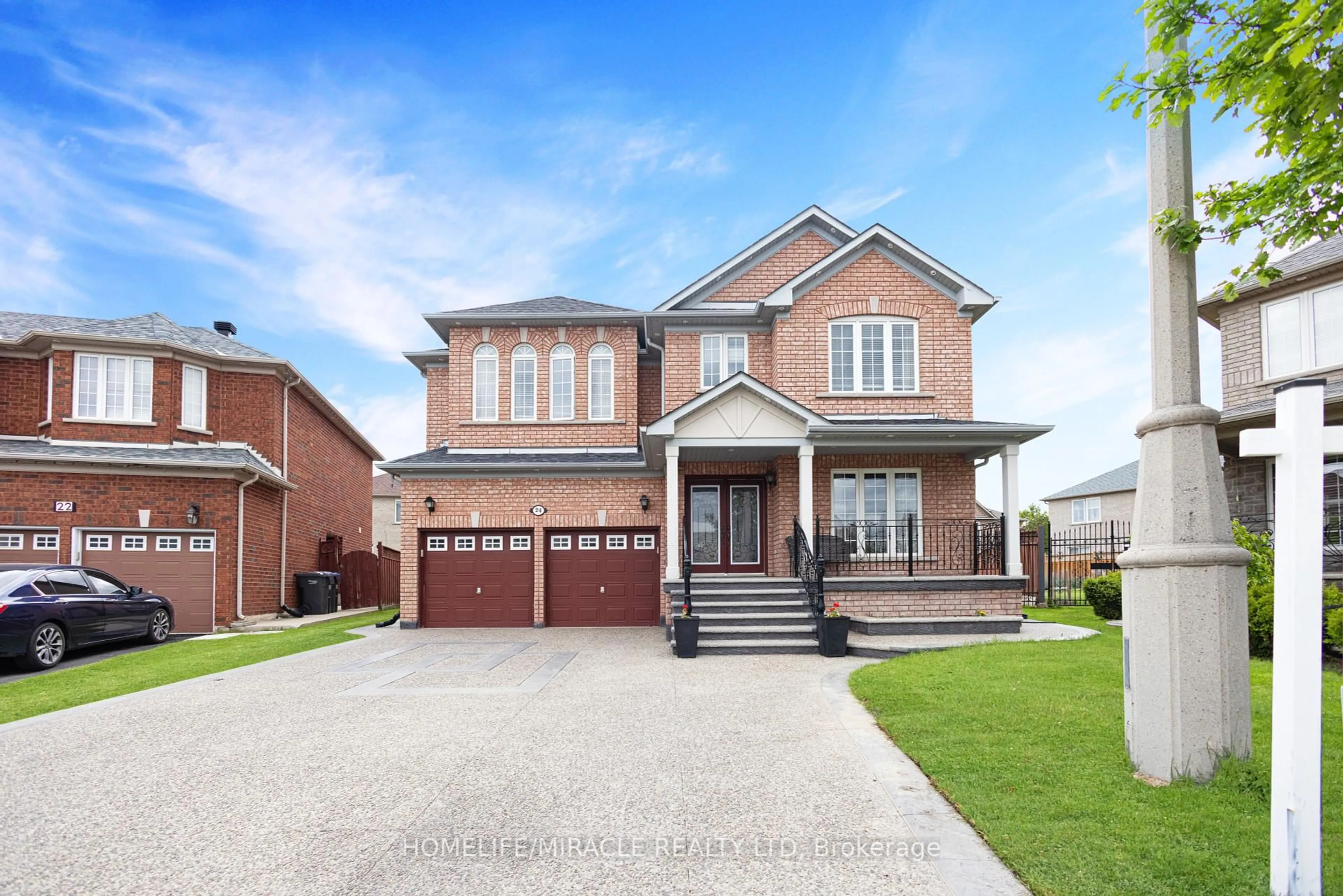 Home with brick exterior material, street for 24 Fauna Crt, Brampton Ontario L6R 3C6