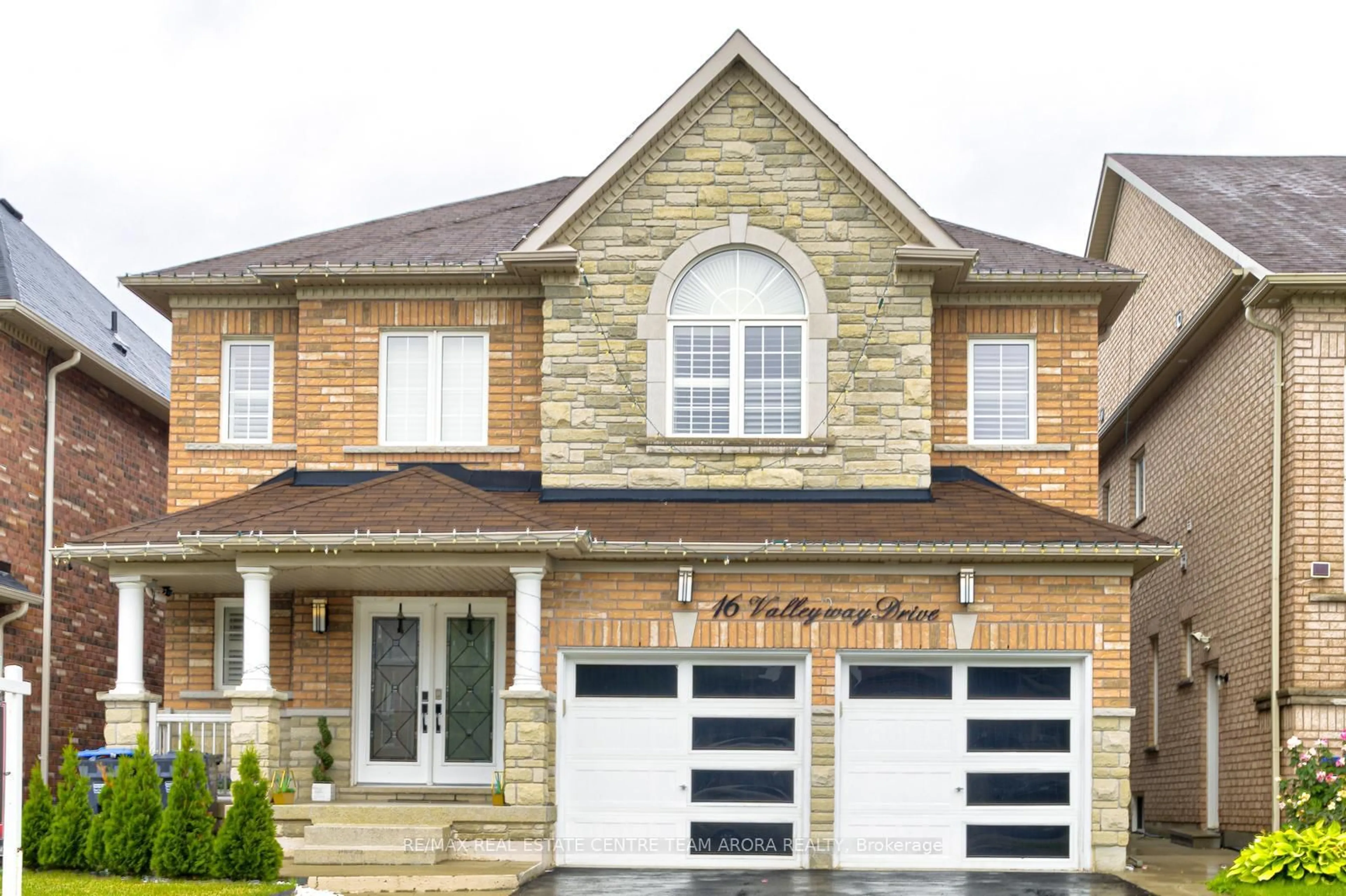 Home with brick exterior material, street for 16 Valleyway Dr, Brampton Ontario L6X 5G3