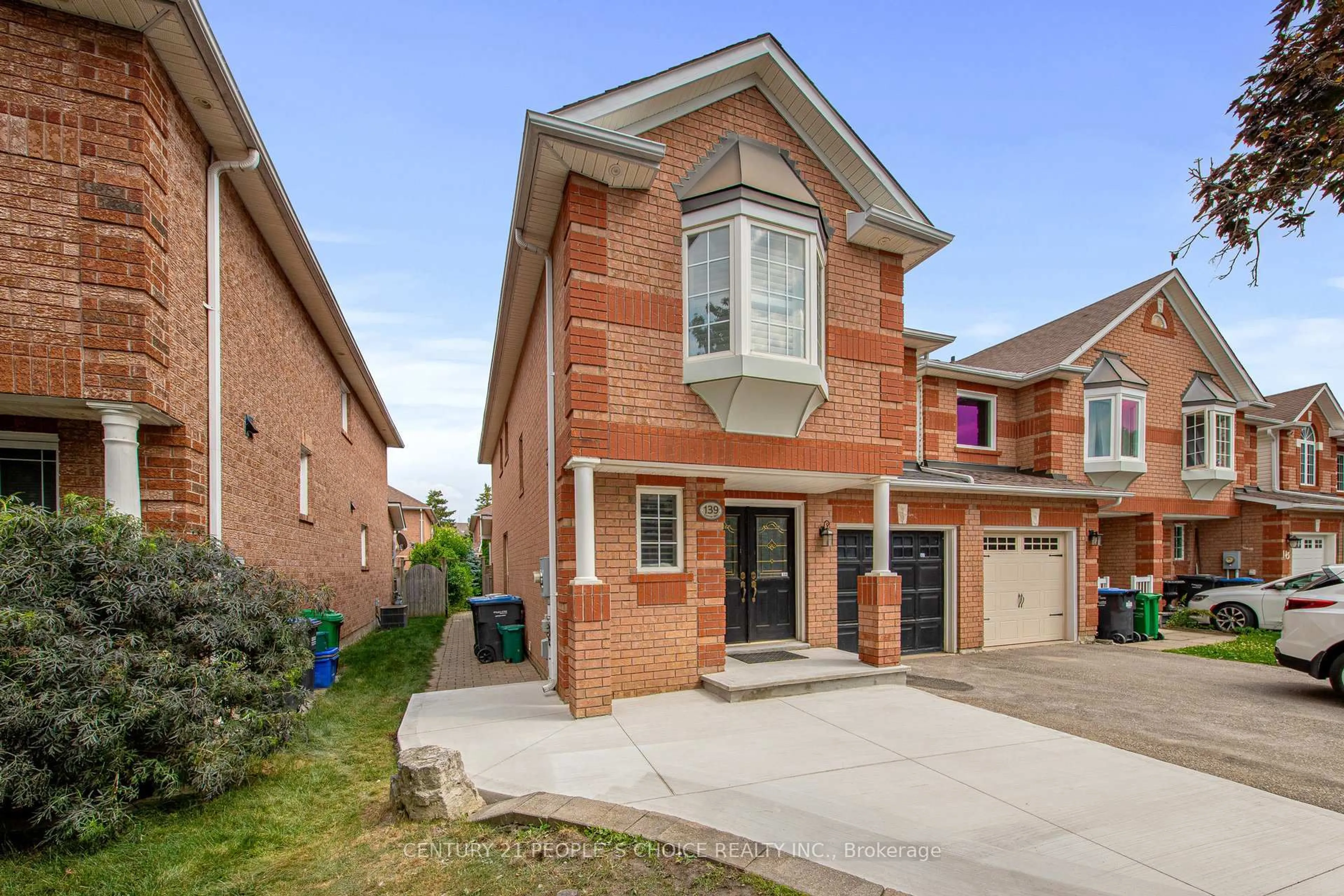 Home with brick exterior material, street for 139 Hanton Cres, Caledon Ontario L7E 2C8