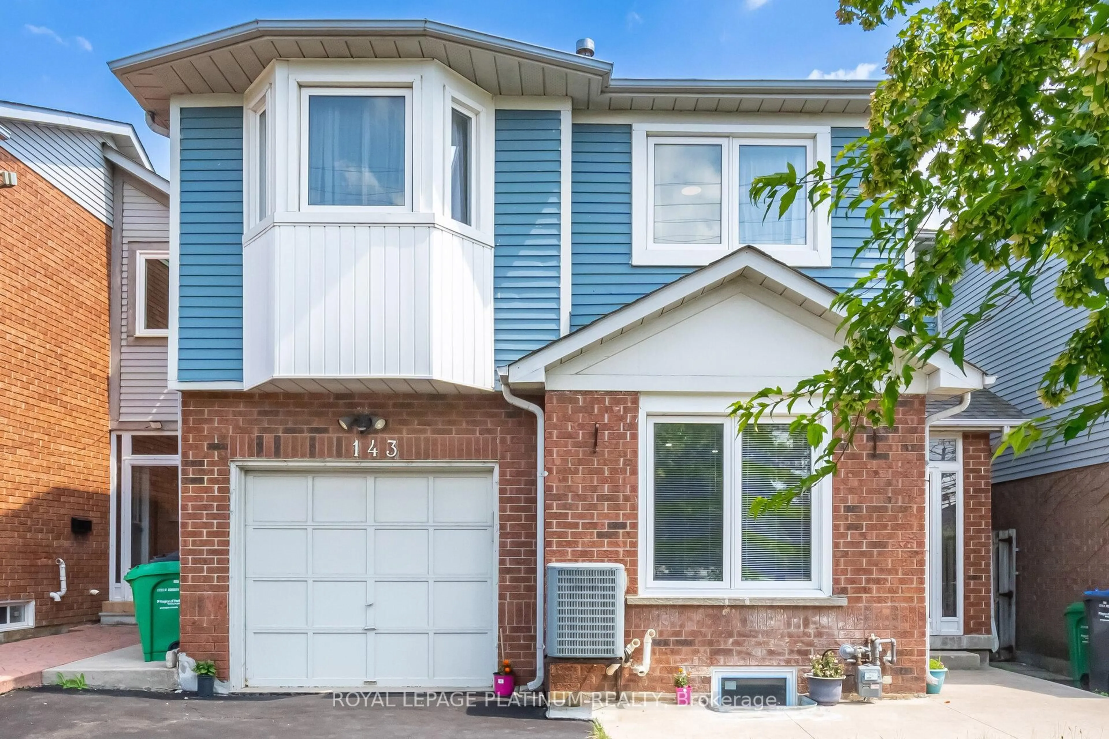 Home with brick exterior material, street for 143 Millstone Dr, Brampton Ontario L6Y 4P9