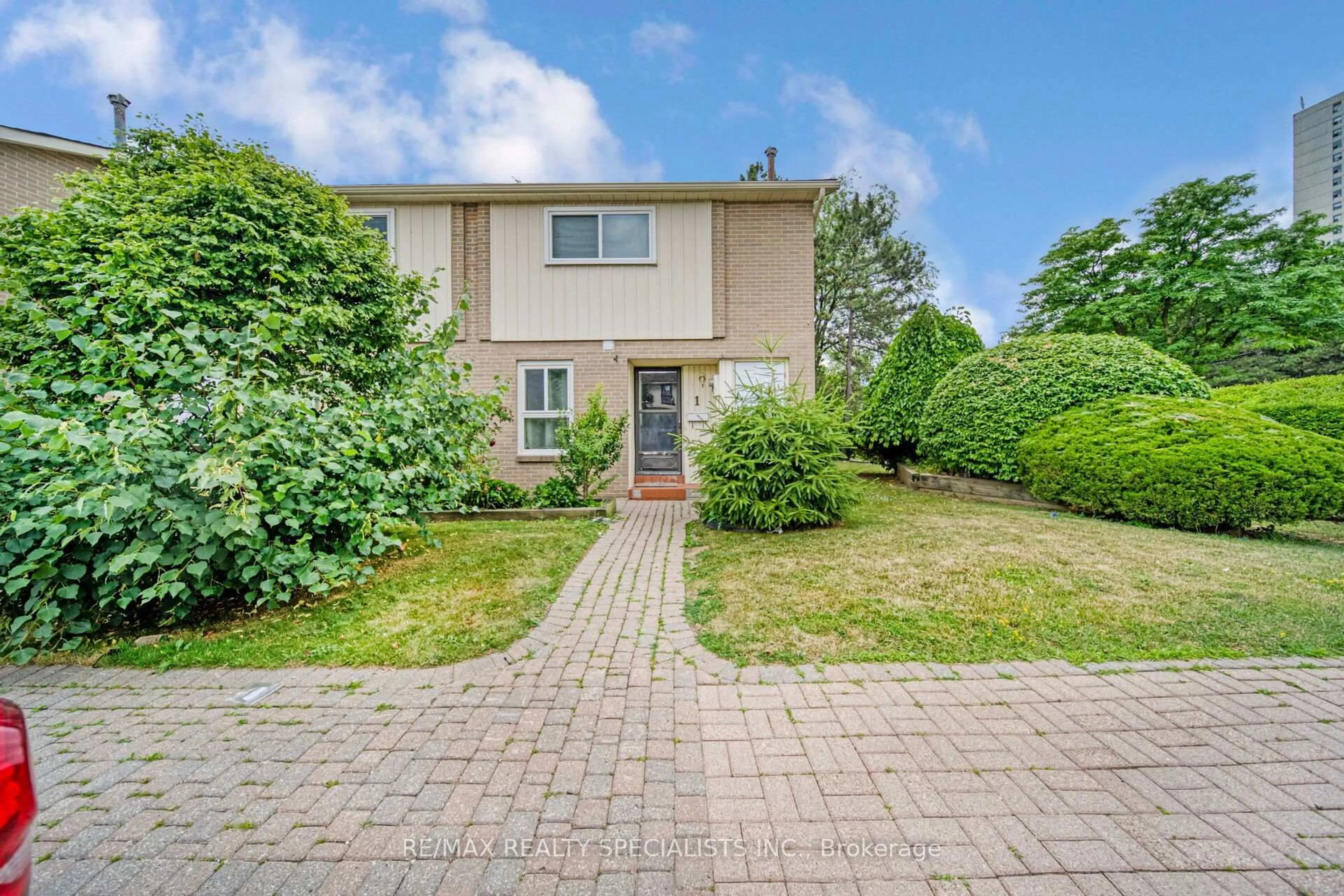 Unknown for 1 Craigleigh Cres, Brampton Ontario L6T 2E3