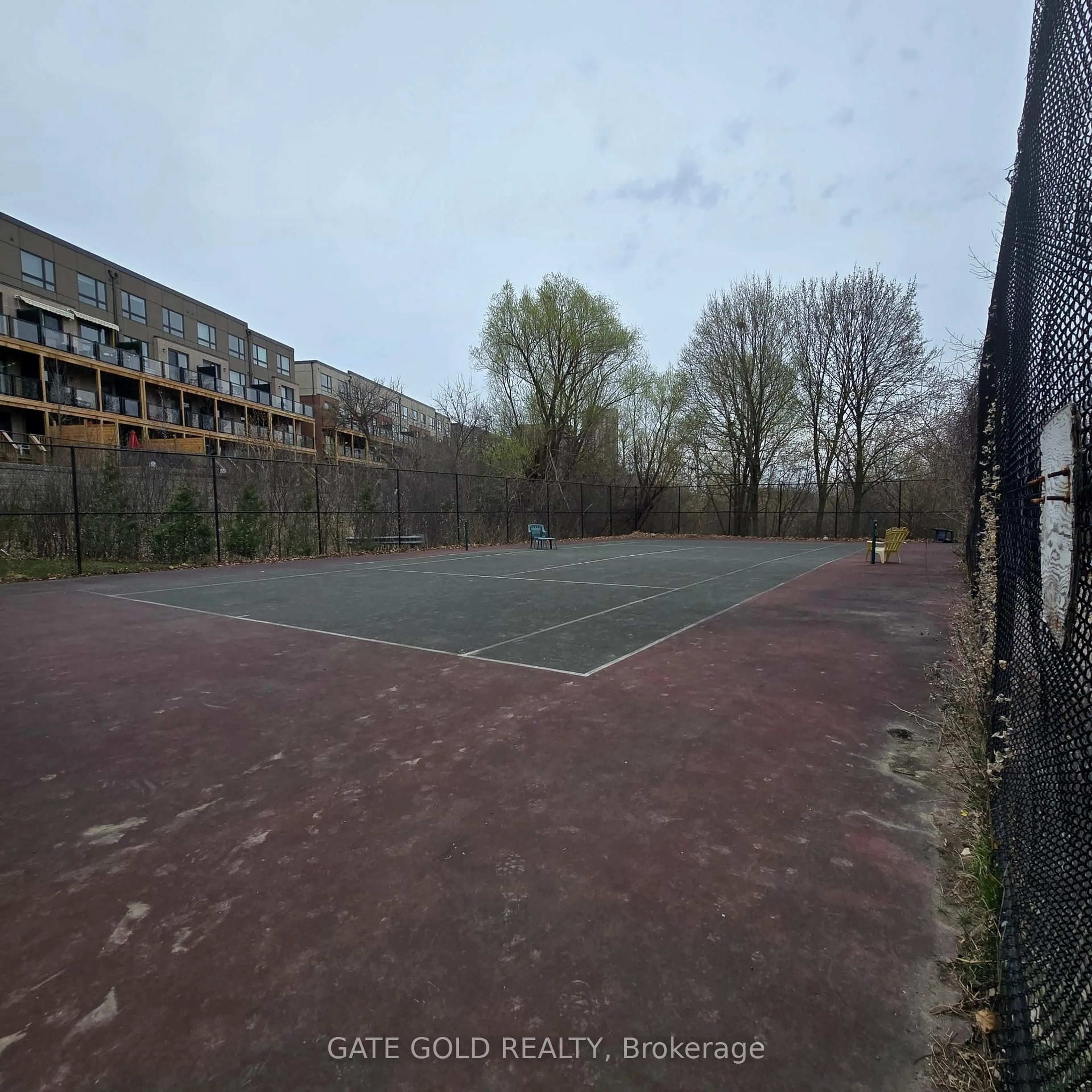 A pic from outside/outdoor area/front of a property/back of a property/a pic from drone, street for 600 Rexdale Blvd #LPH2, Toronto Ontario M9W 6T4
