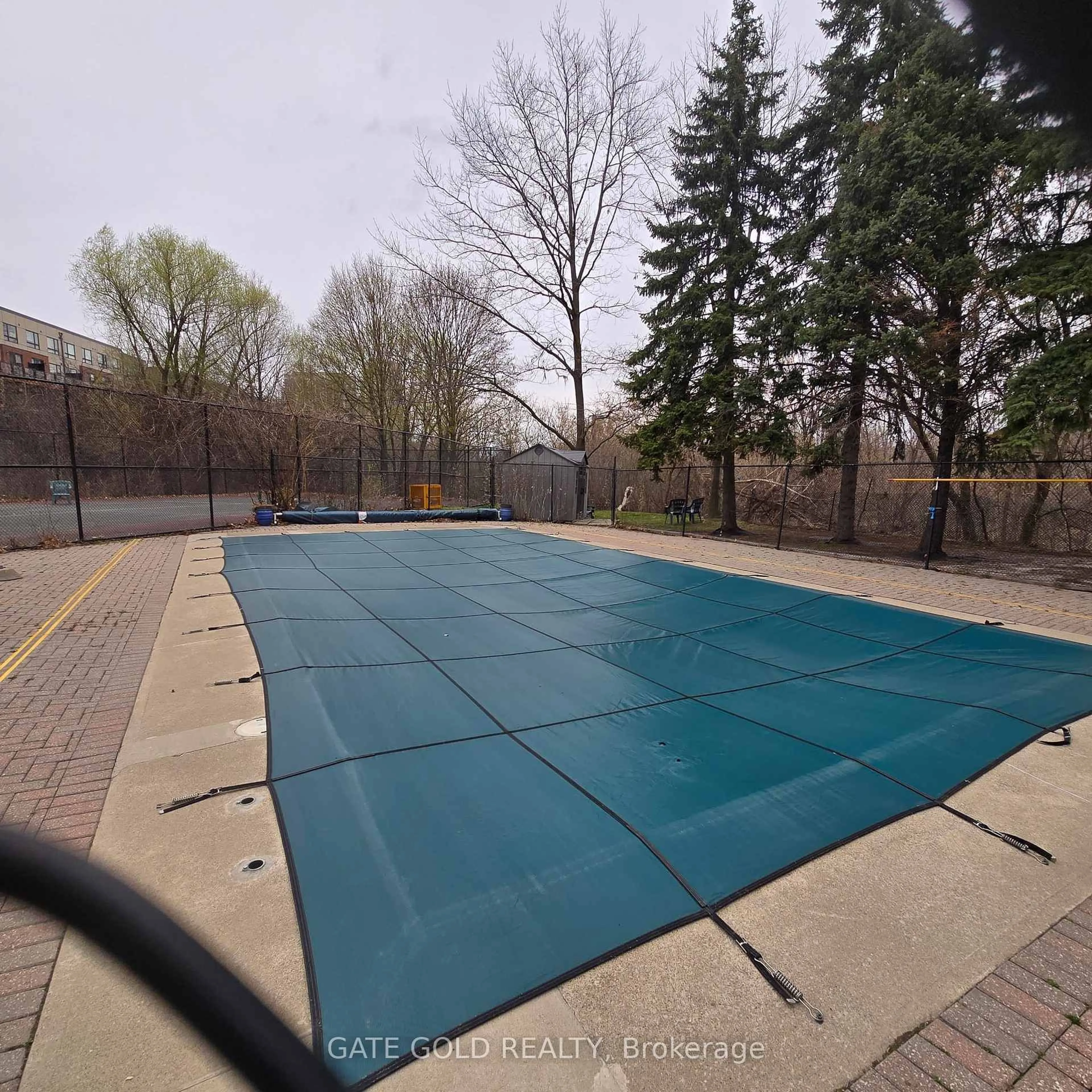 Pool for 600 Rexdale Blvd #LPH2, Toronto Ontario M9W 6T4
