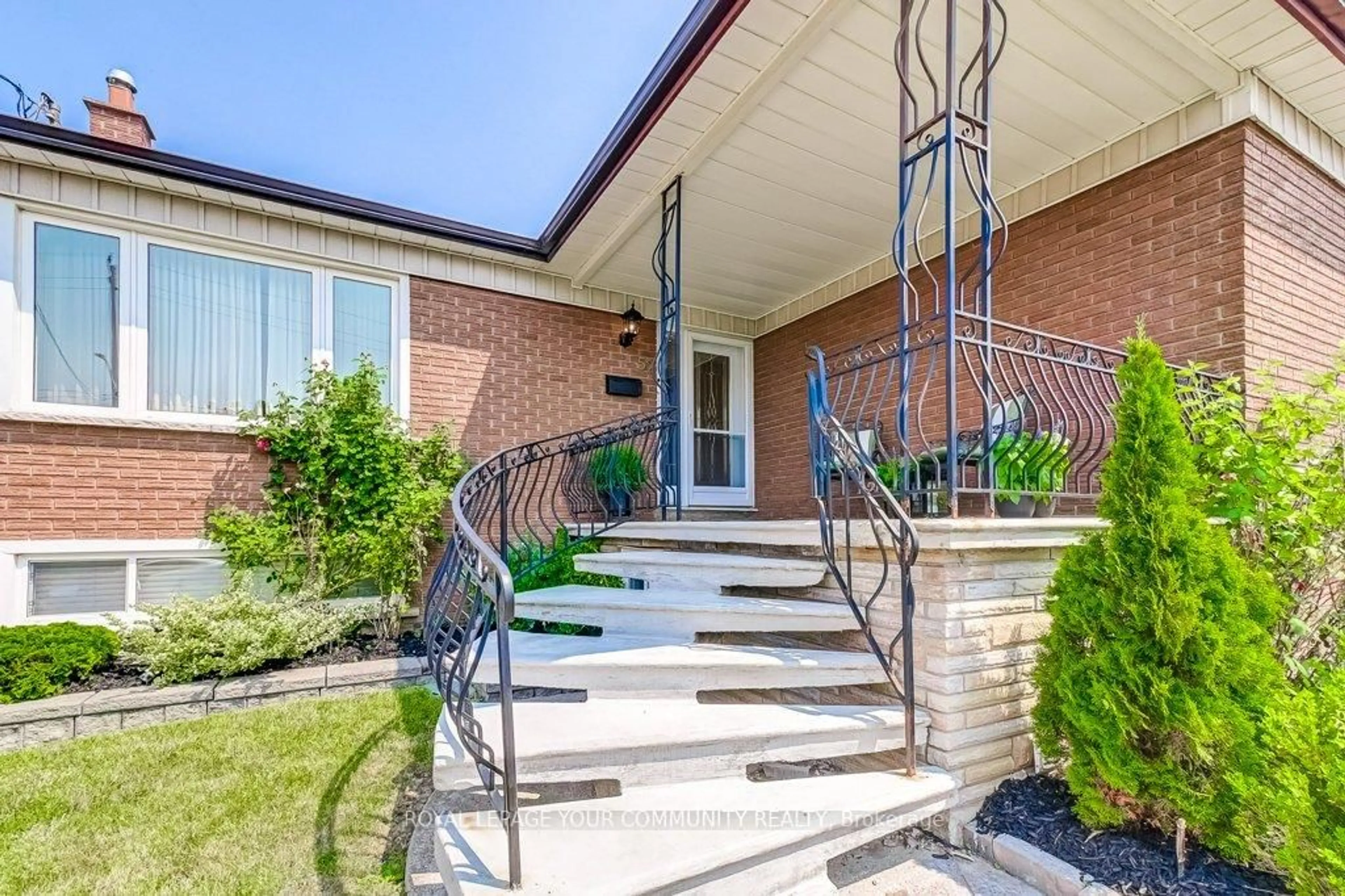 Home with brick exterior material, street for 52 Whitburn Cres, Toronto Ontario M3M 2S4