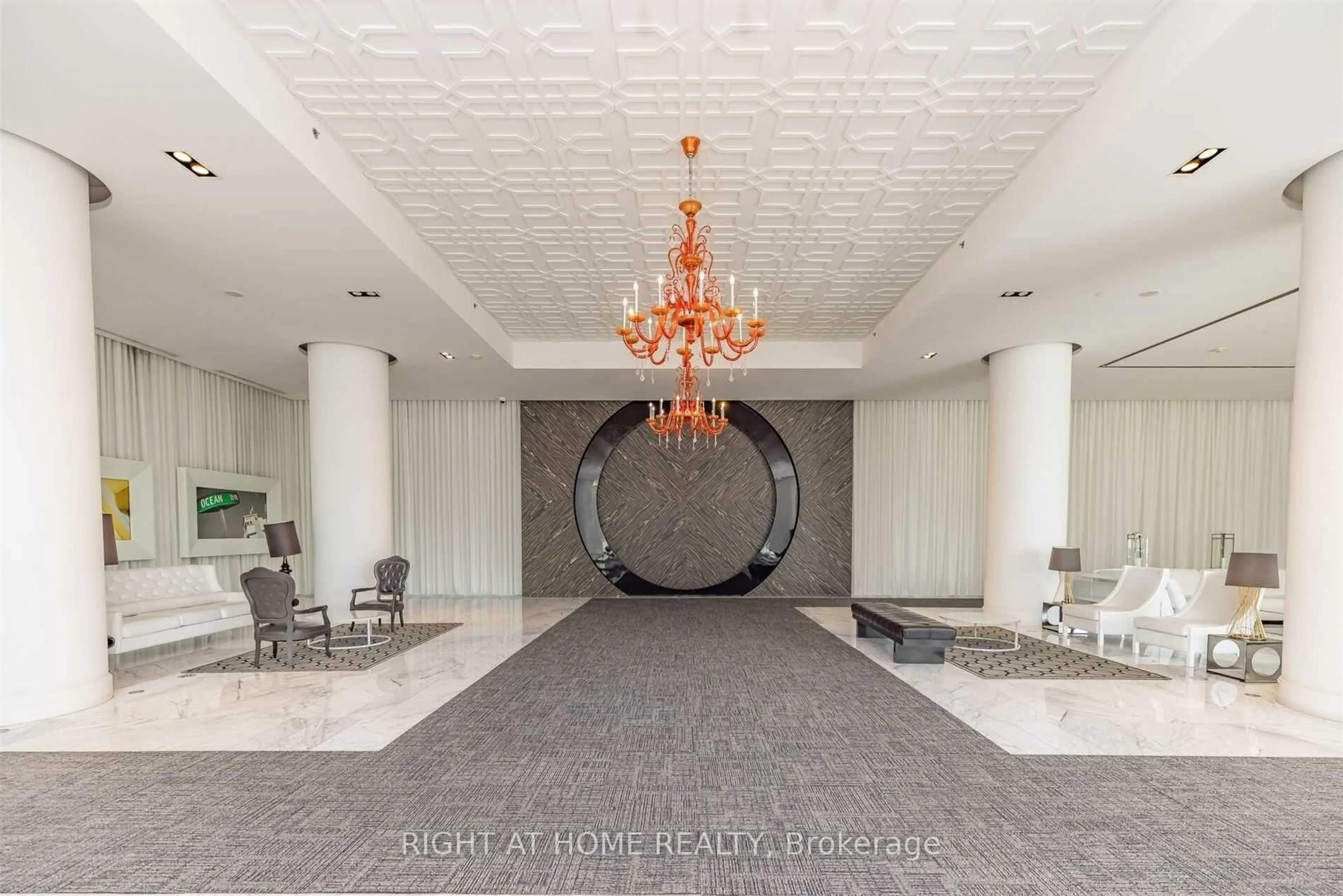 Lobby for 88 Park Lawn Rd #1010, Toronto Ontario M8Y 0B5