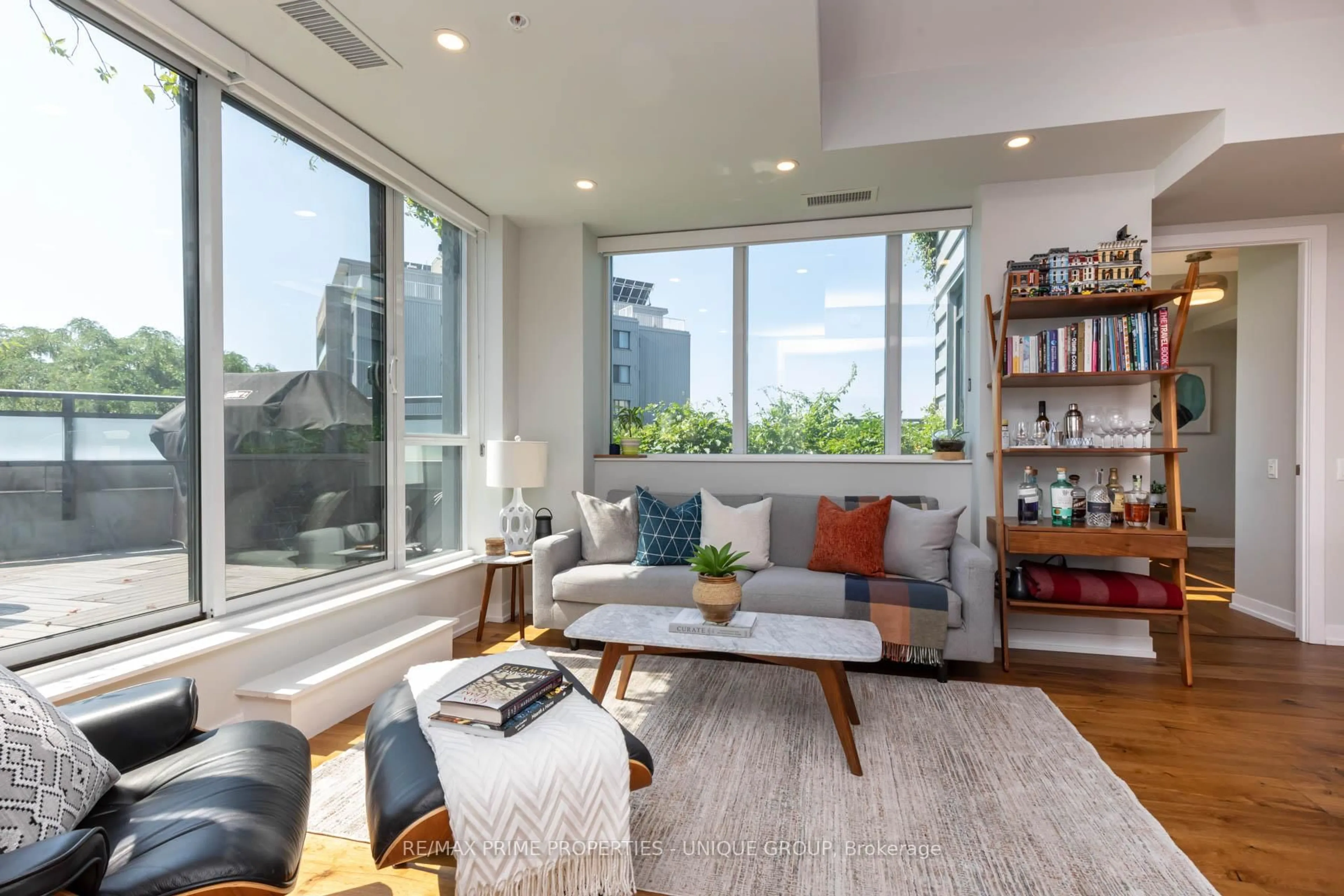 Living room with furniture, unknown for 38 Howard Park Ave #618, Toronto Ontario M6R 0A7