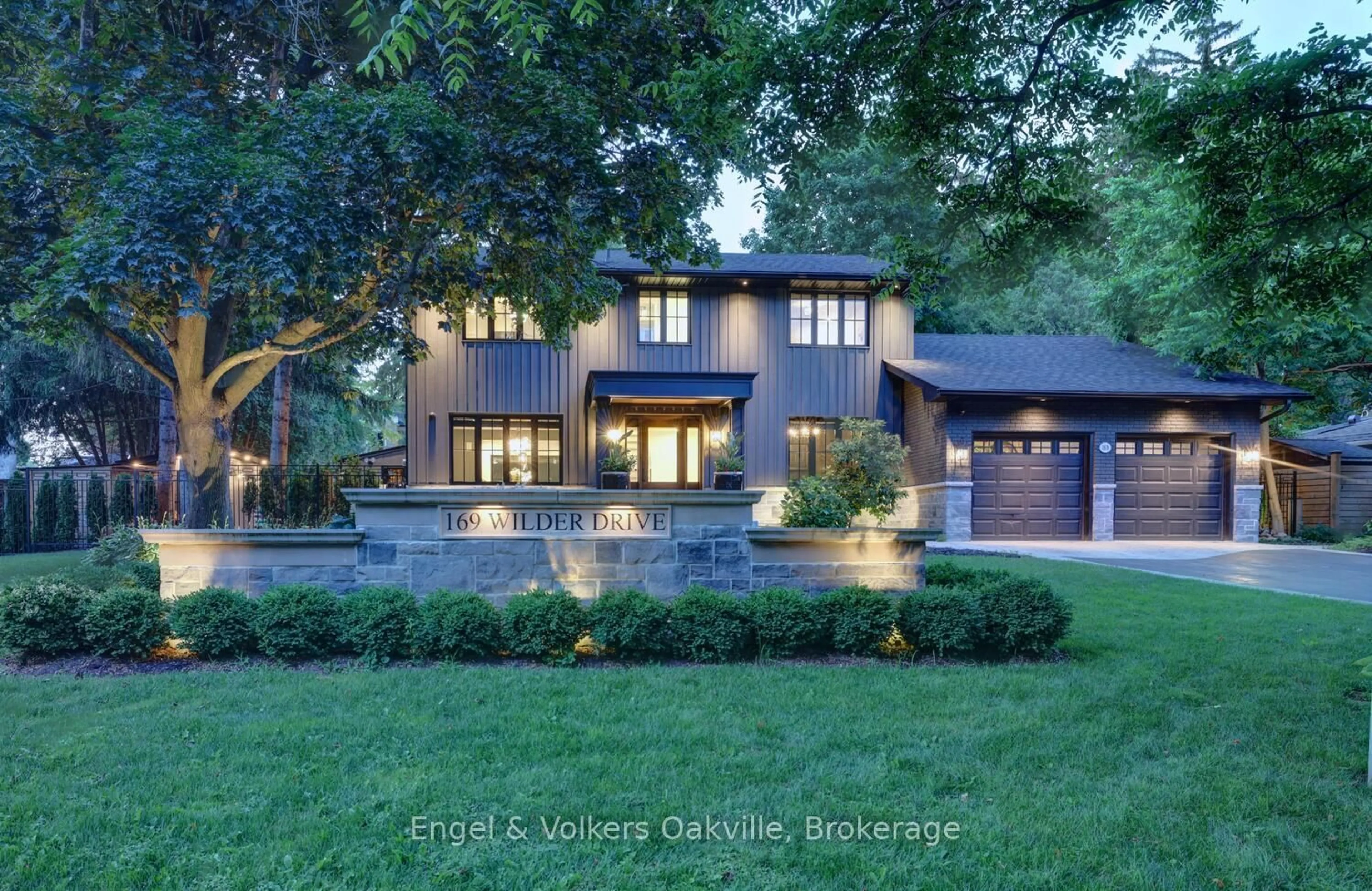 Home with brick exterior material, street for 169 Wilder Dr, Oakville Ontario L6L 5G2