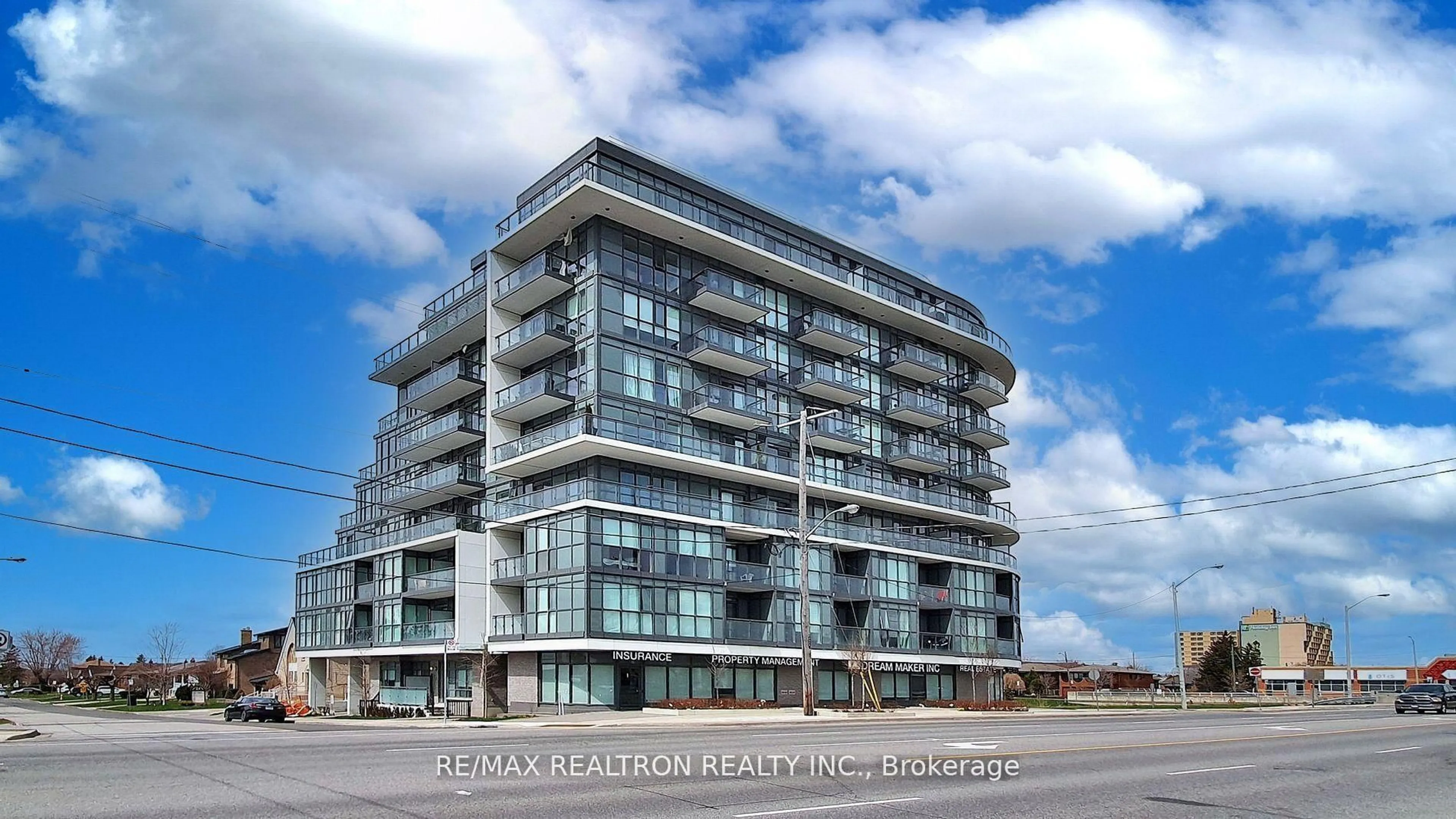 Blurry image for 16 Mcadam Ave #801, Toronto Ontario M6A 0B9