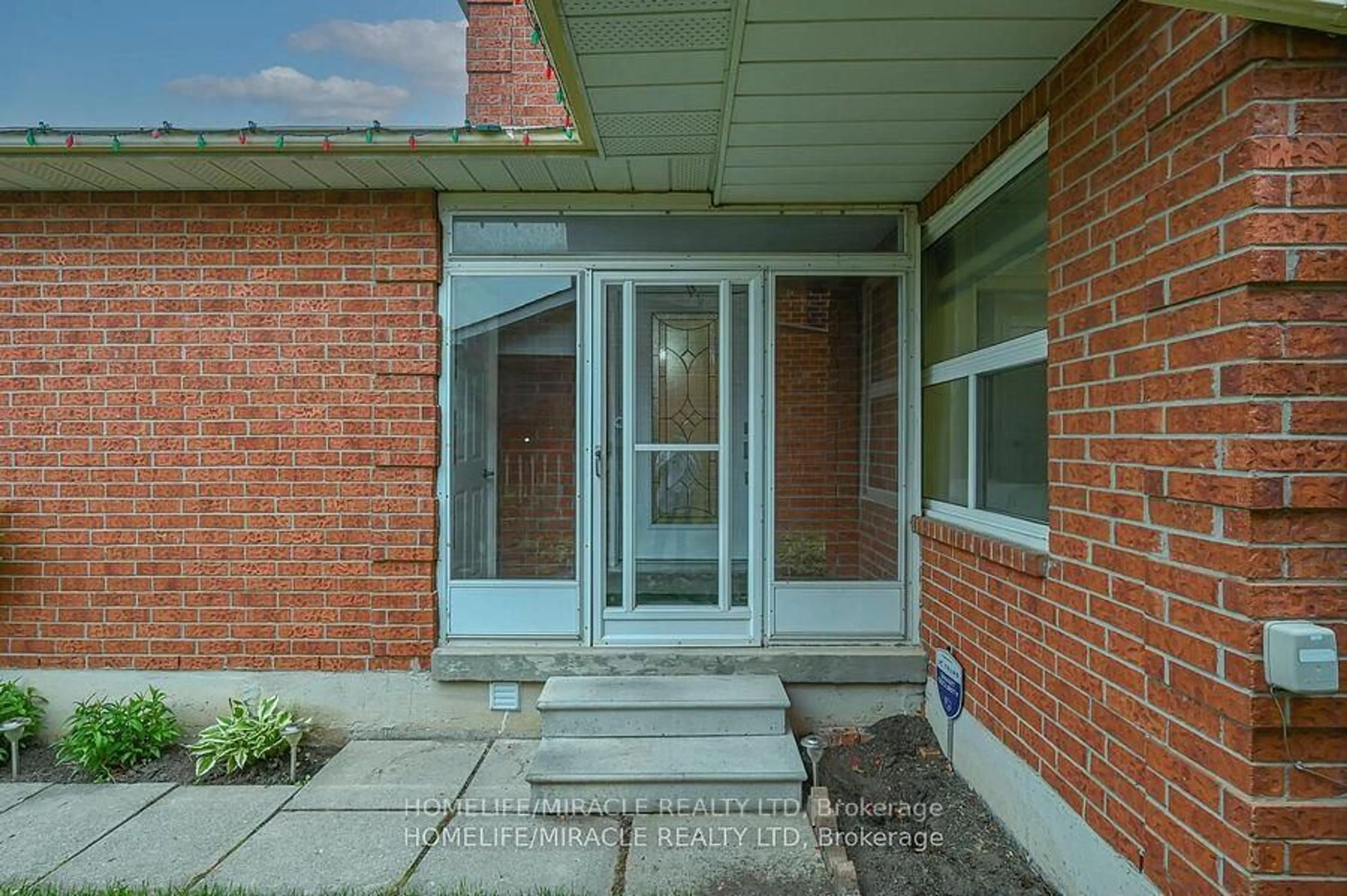 Unknown for 3 Harridine Rd, Brampton Ontario L6X 3N9