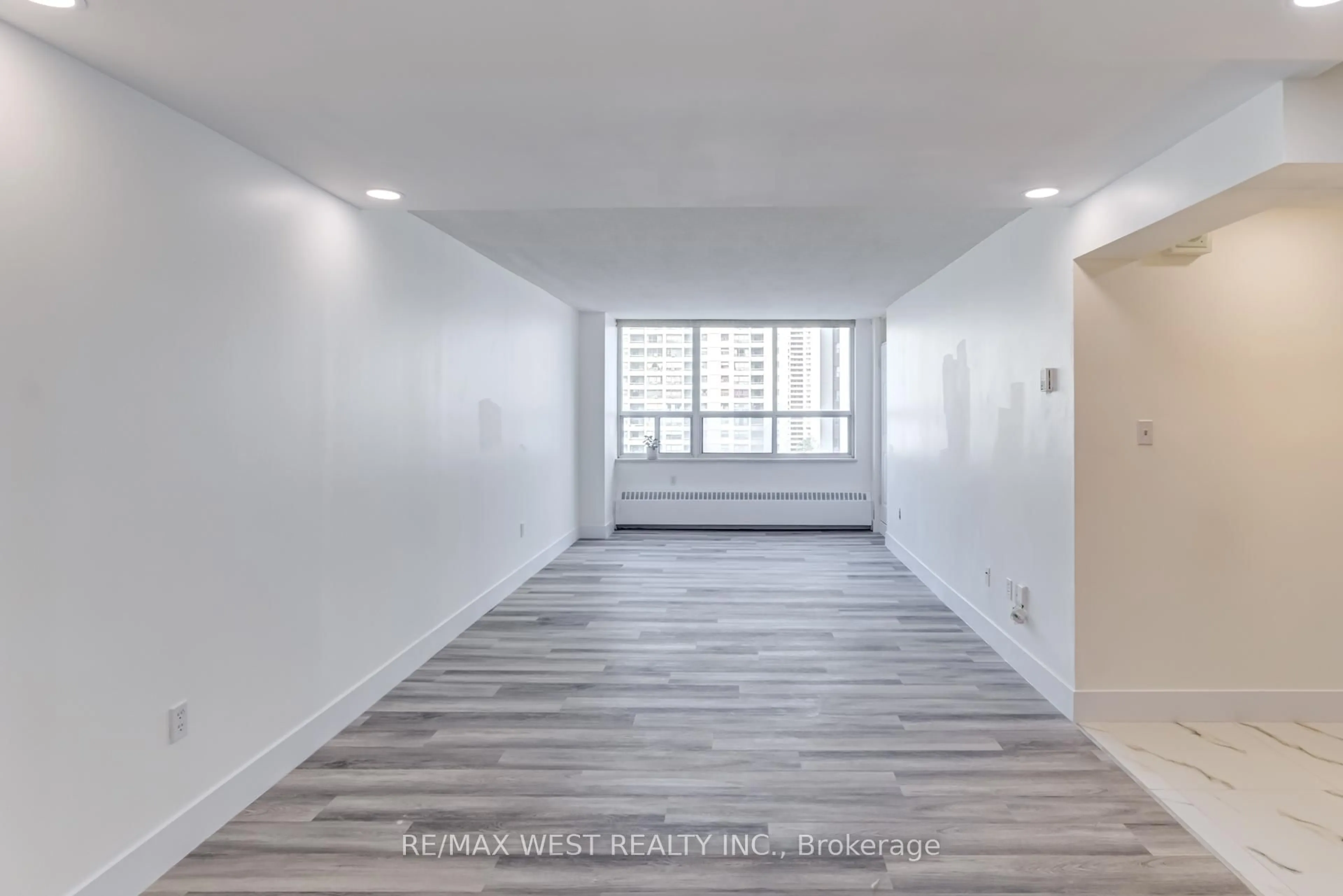 A pic of a room for 390 Dixon Rd #1013, Toronto Ontario M9R 1T4