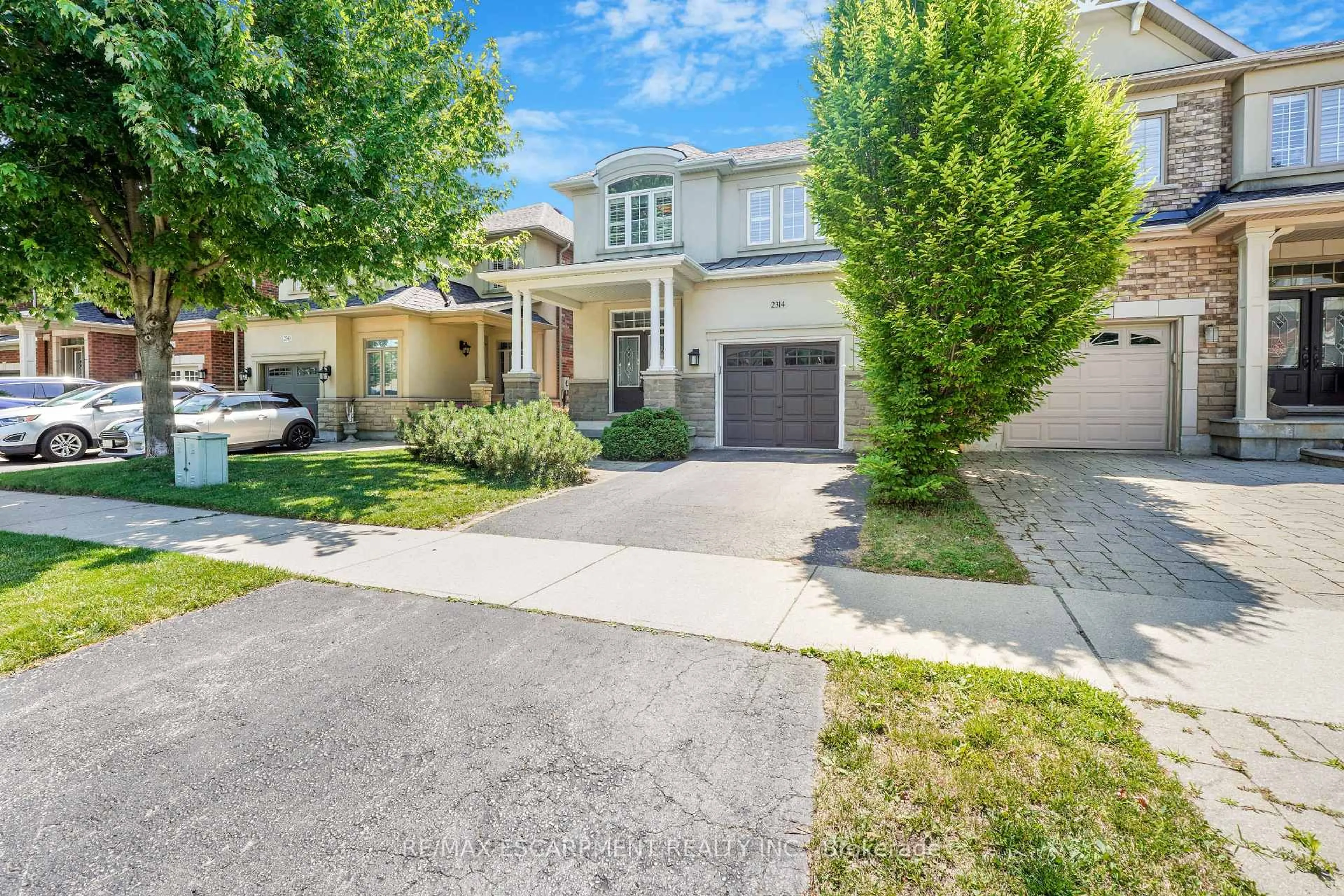 Unknown for 2314 Kwinter Rd, Oakville Ontario L6M 0H3