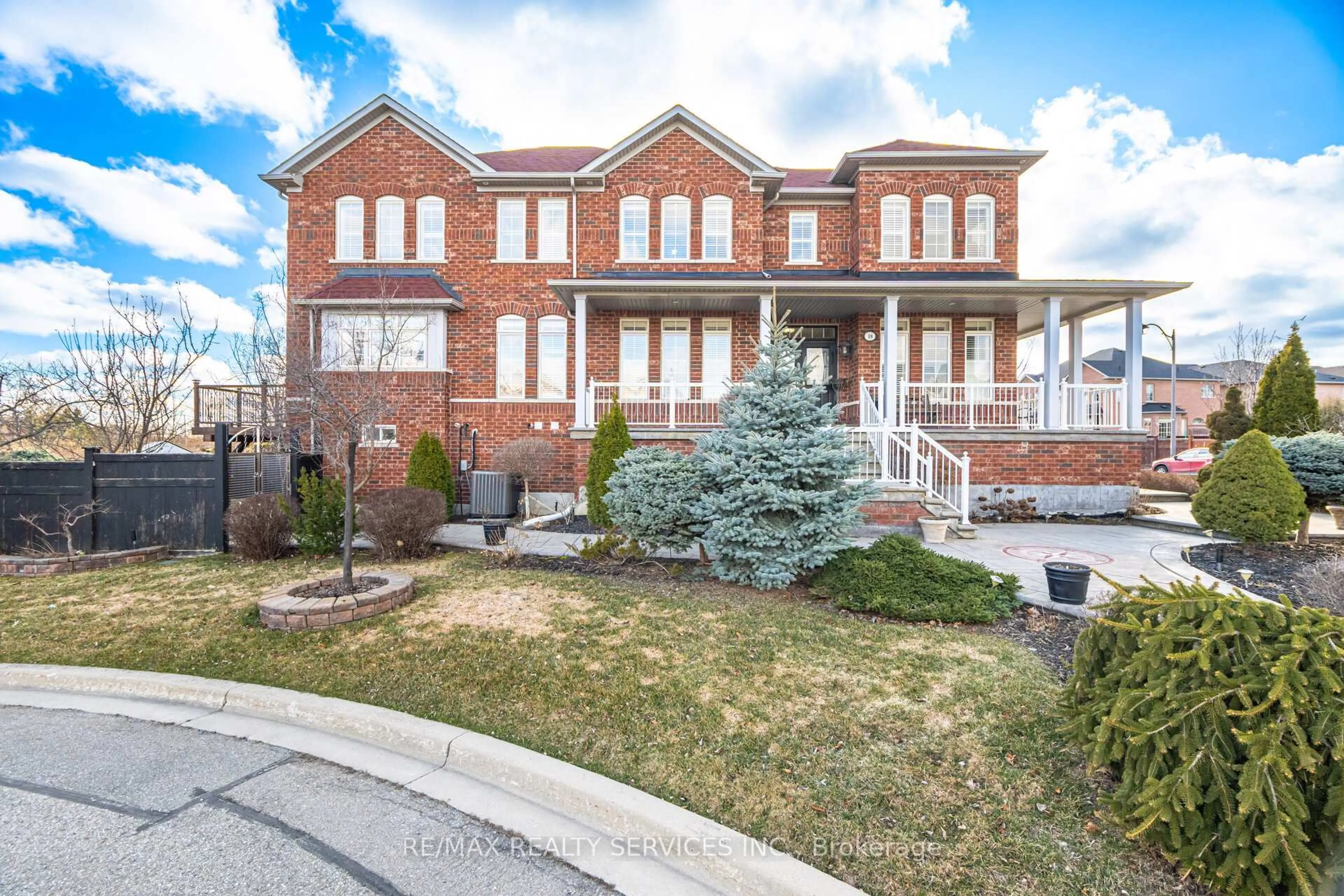Home with brick exterior material, street for 18 Armani Lane, Brampton Ontario L6P 2P2